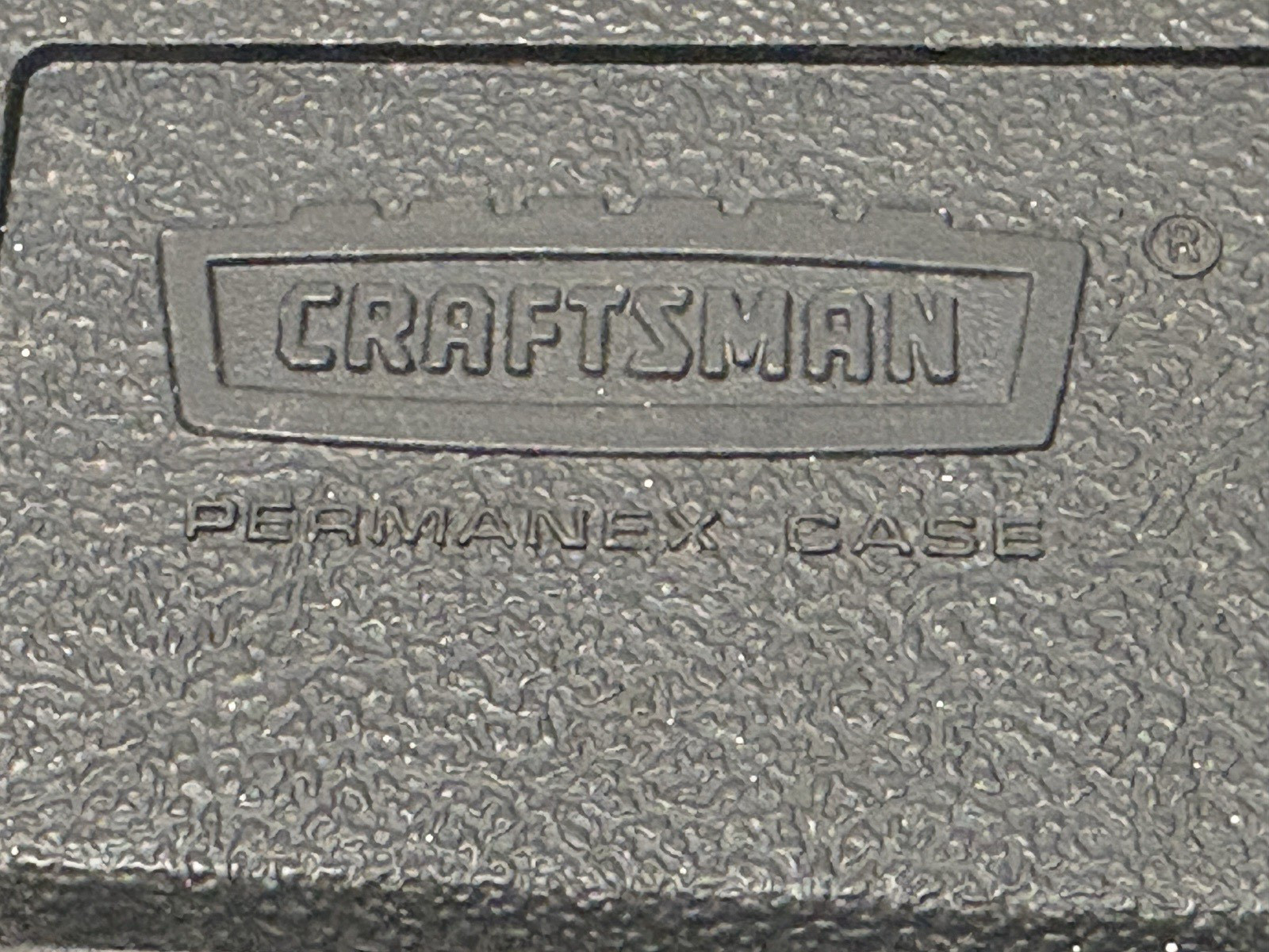 CRAFTSMAN 1/4 INCH DRIVE- SAE 6 POINT ~ 14 PIECE SOCKET SET W/GRAY PERMANEX CASE