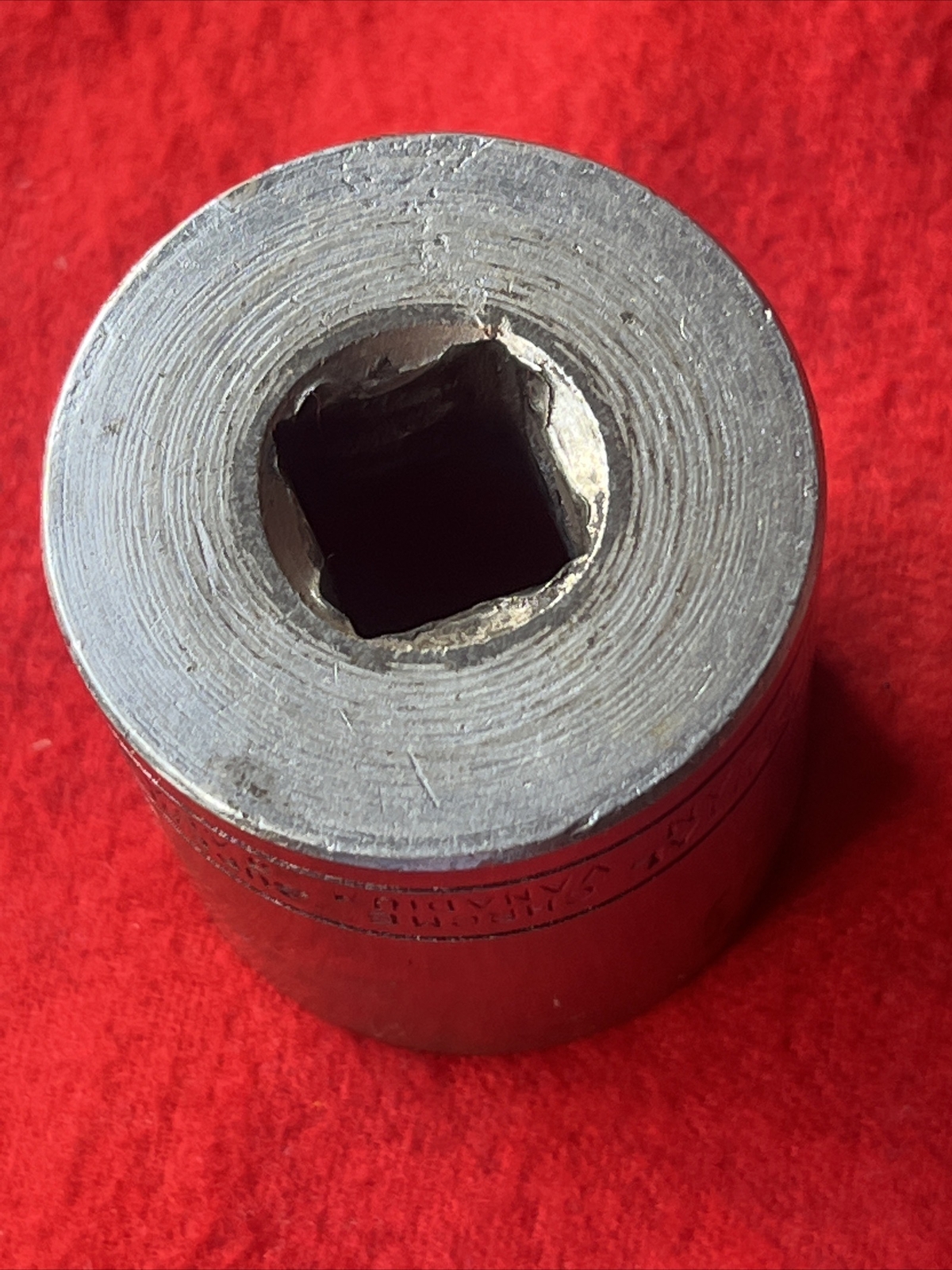VINTAGE CONTINENTAL AMERICAN SOCKET, 1-1/4″, 1/2″ DRIVE, 12 POINT – JAPAN (t80)