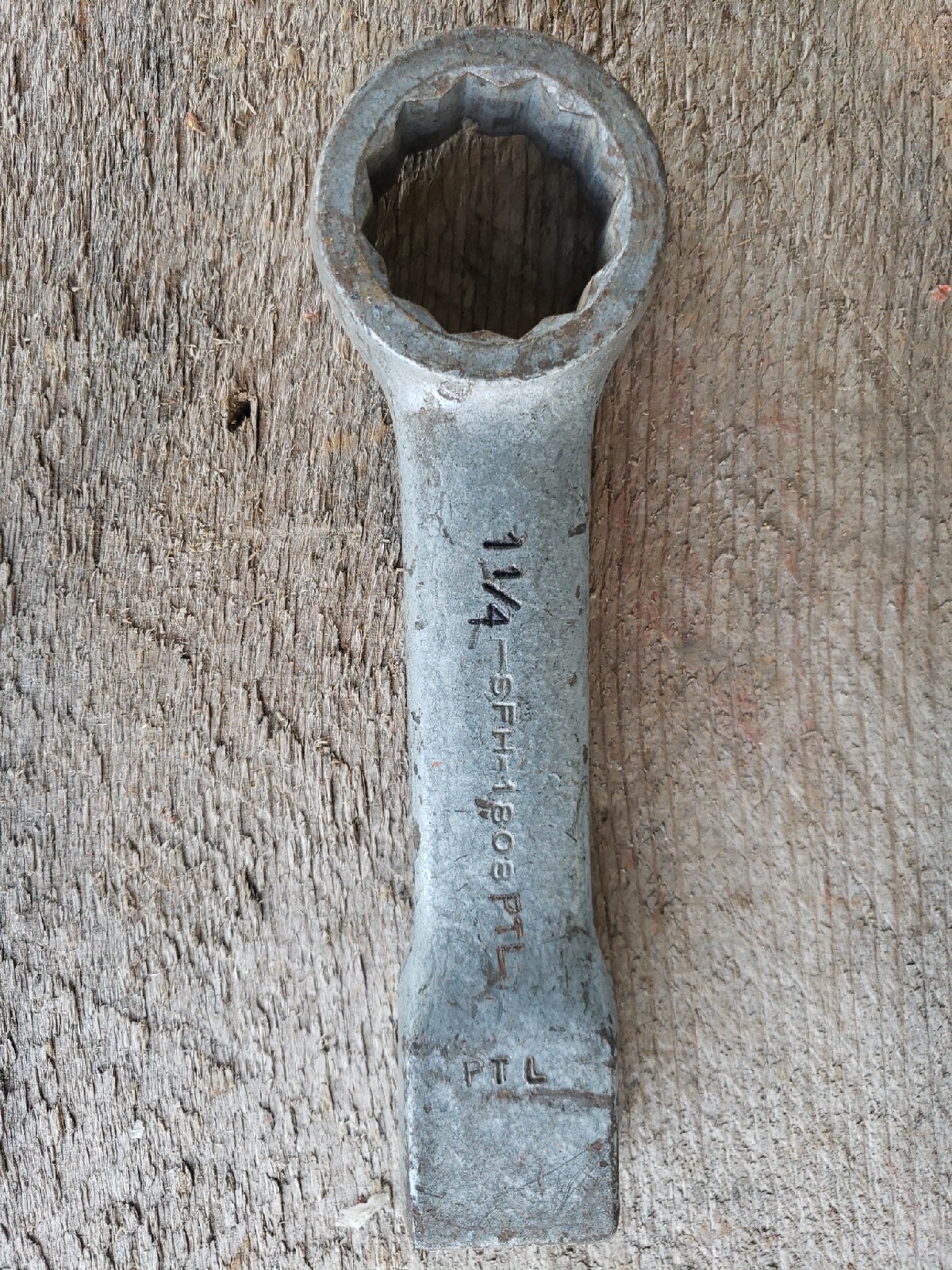 Armstrong 1-1/4″ Straight Handle Slugging Wrench USA