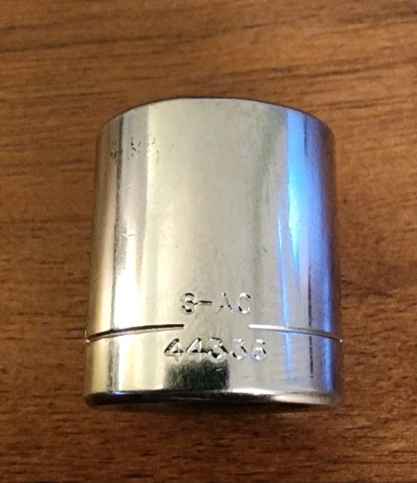 Craftsman 11/16″ Socket 12 Point 3/8” Drive S-AC 44336