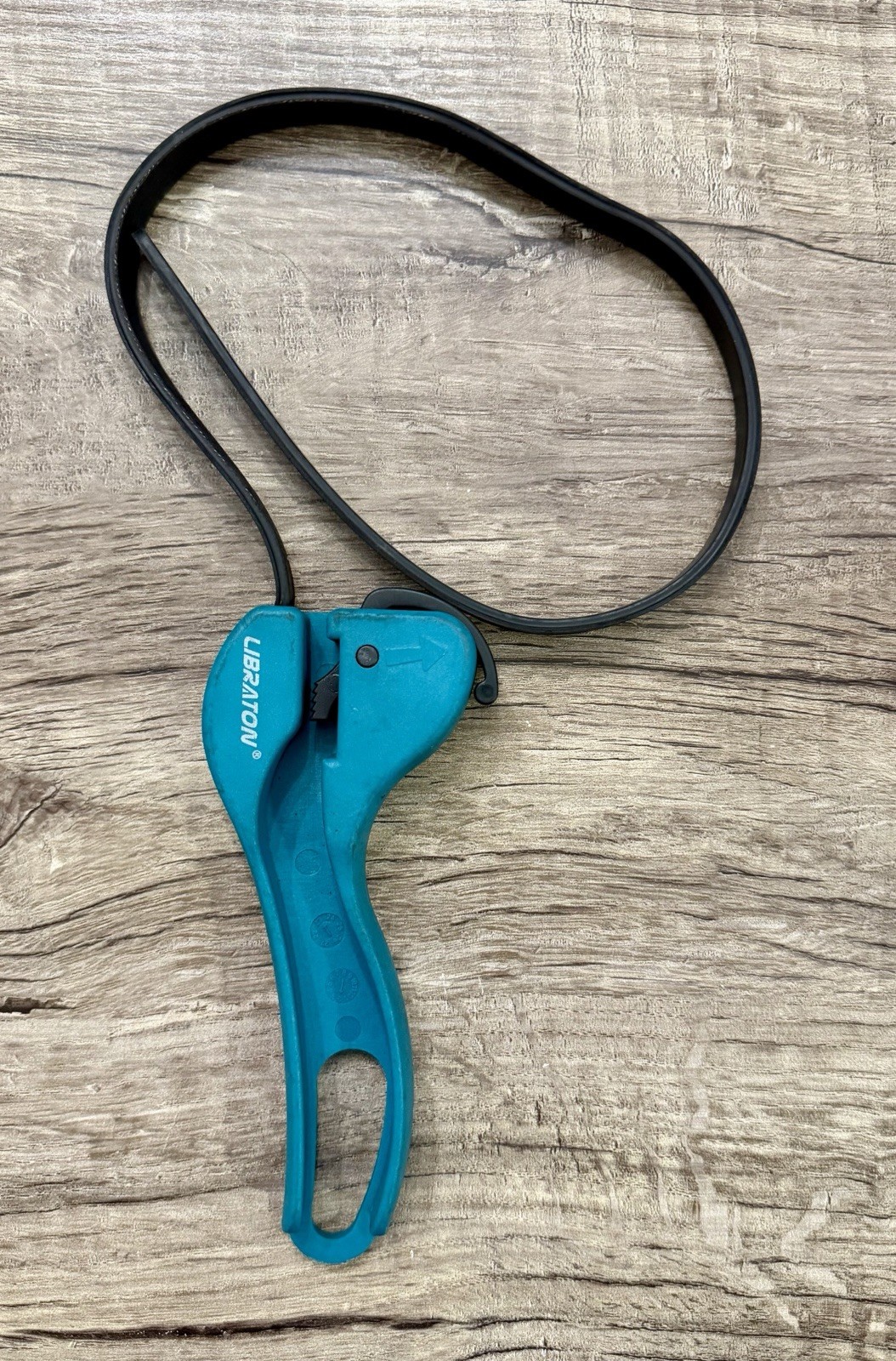 2PCS Oil Filter Strap Wrench Tool Multi-functional 4-inch+6inch Strap Wrench Set