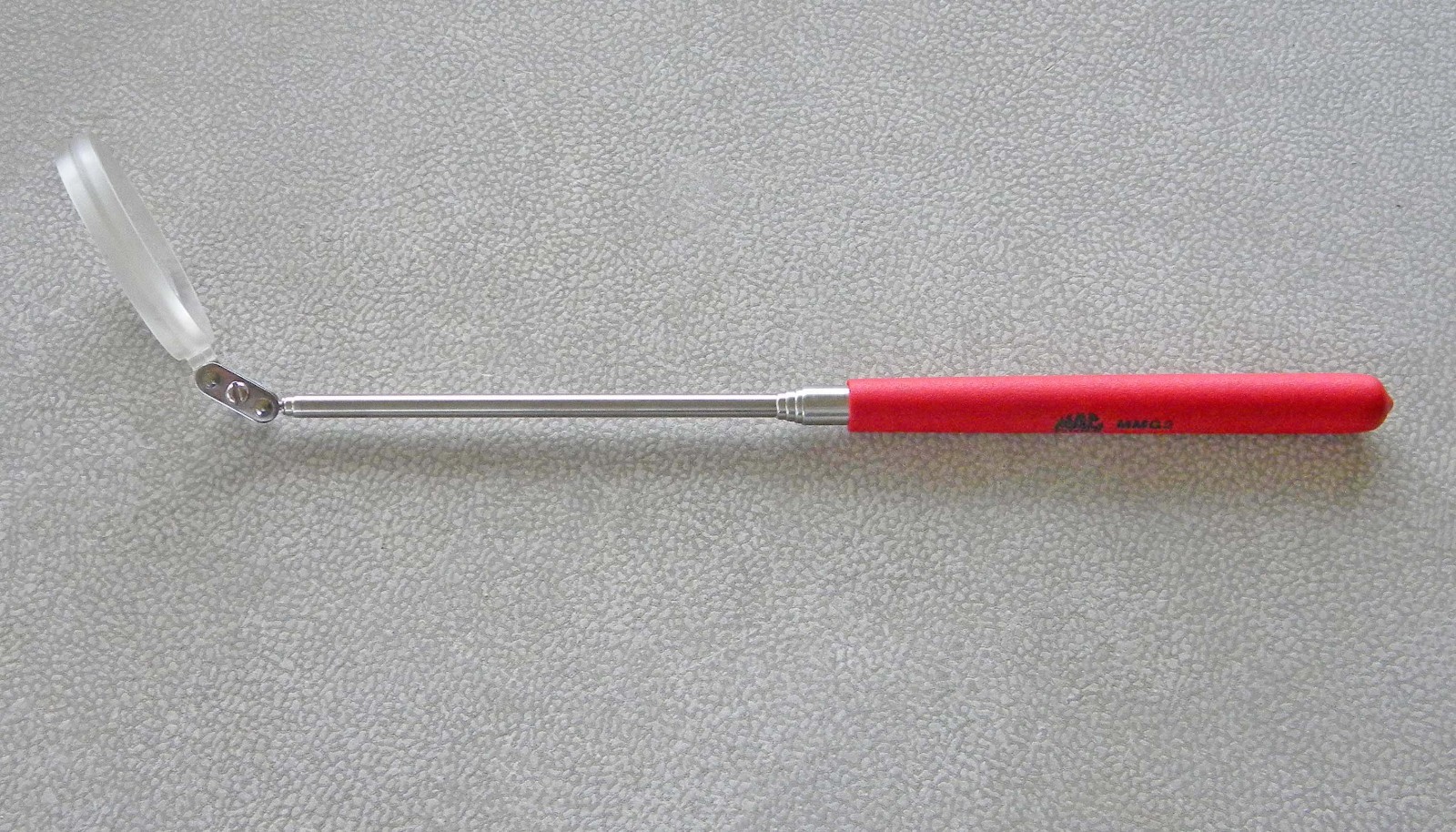 Mac Tools USA MMG2 Telescoping Expandable Inspection Magnifying Glass 14″ to 36″