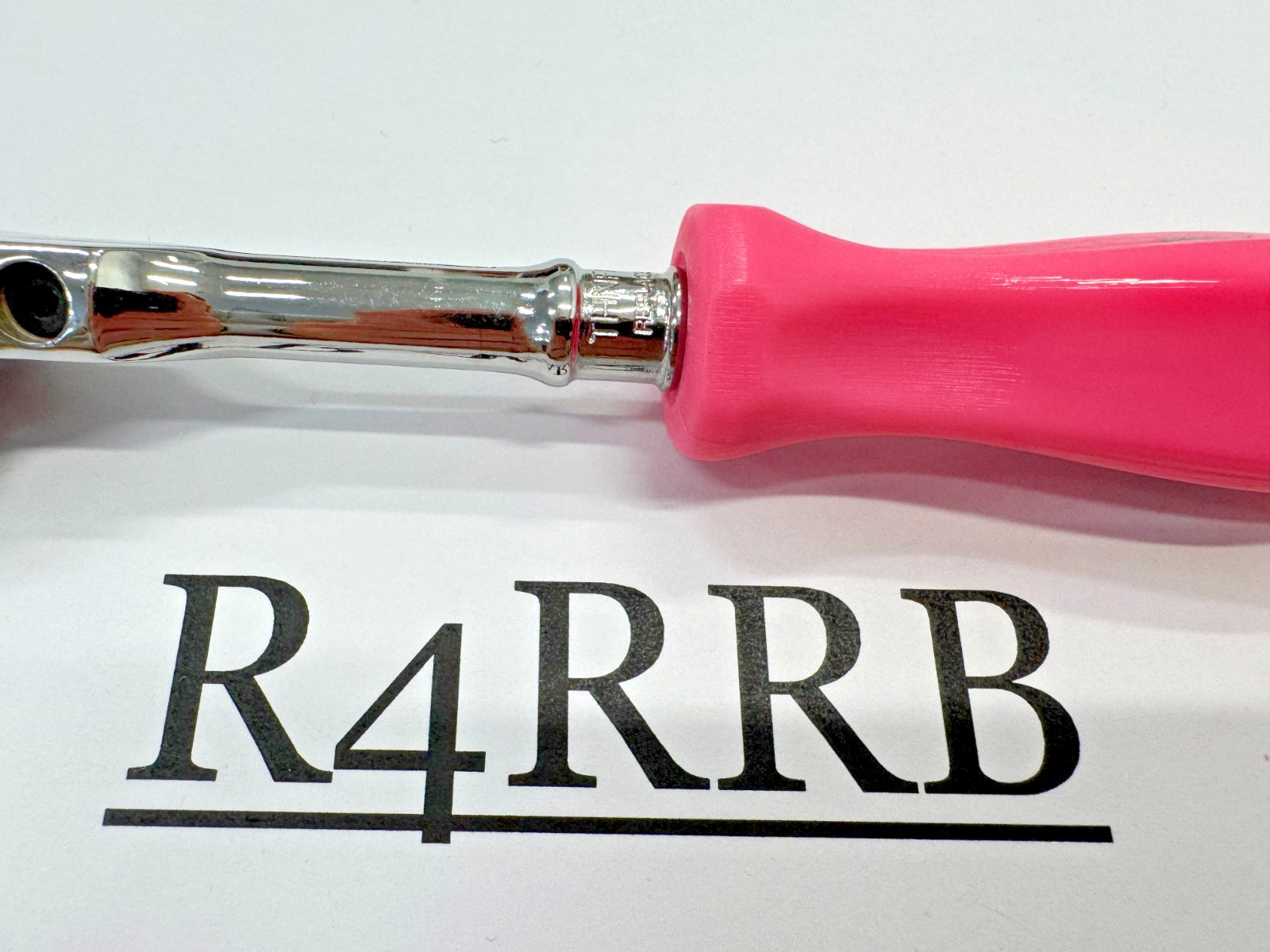 Snap-on Tools GUY MARTIN PINK 1/4″ Hex Round Swivel Head Bit Ratchet THNFDM72P