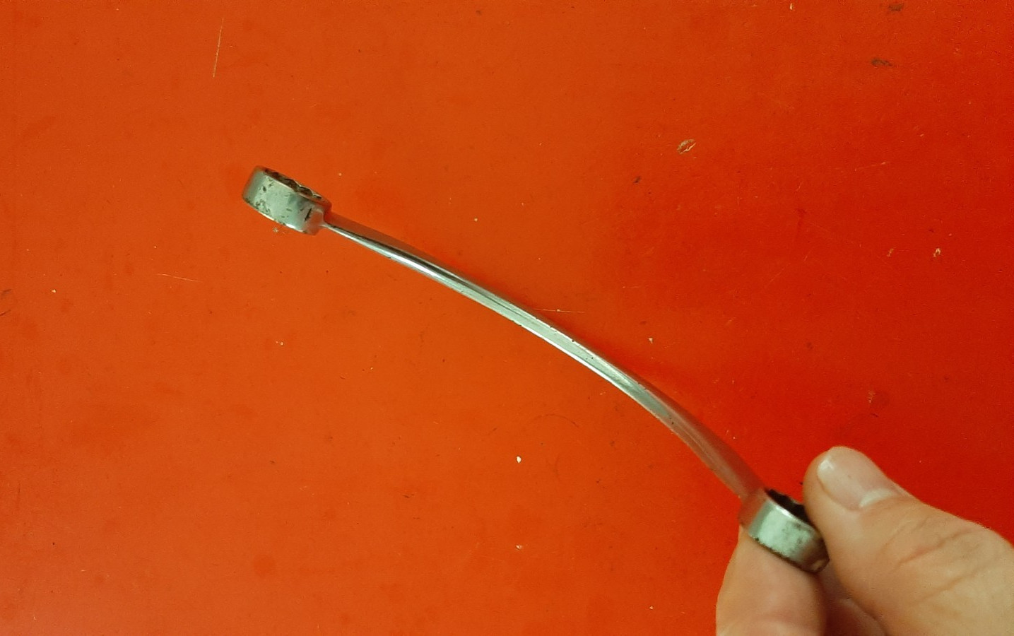 Snap-on 9/16″ x 5/8″ 12PT Half Moon Box End Obstruction Wrench CX1820 Engraved