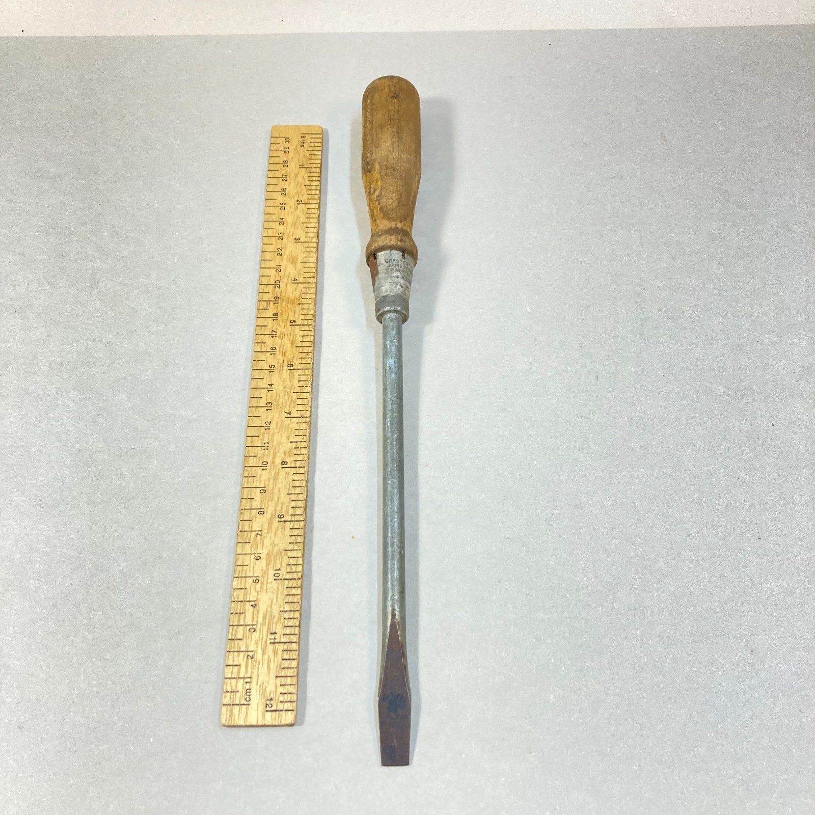 Vintage Crescent Tool Co. Flat Slotted Screwdriver 8″ Wood Handle #K308 USA