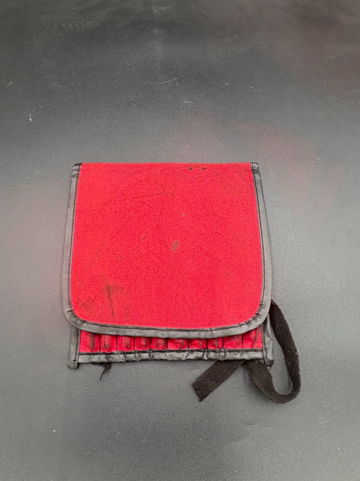 snap on 11pc punch and chisel set in soft roll case (some wear)
