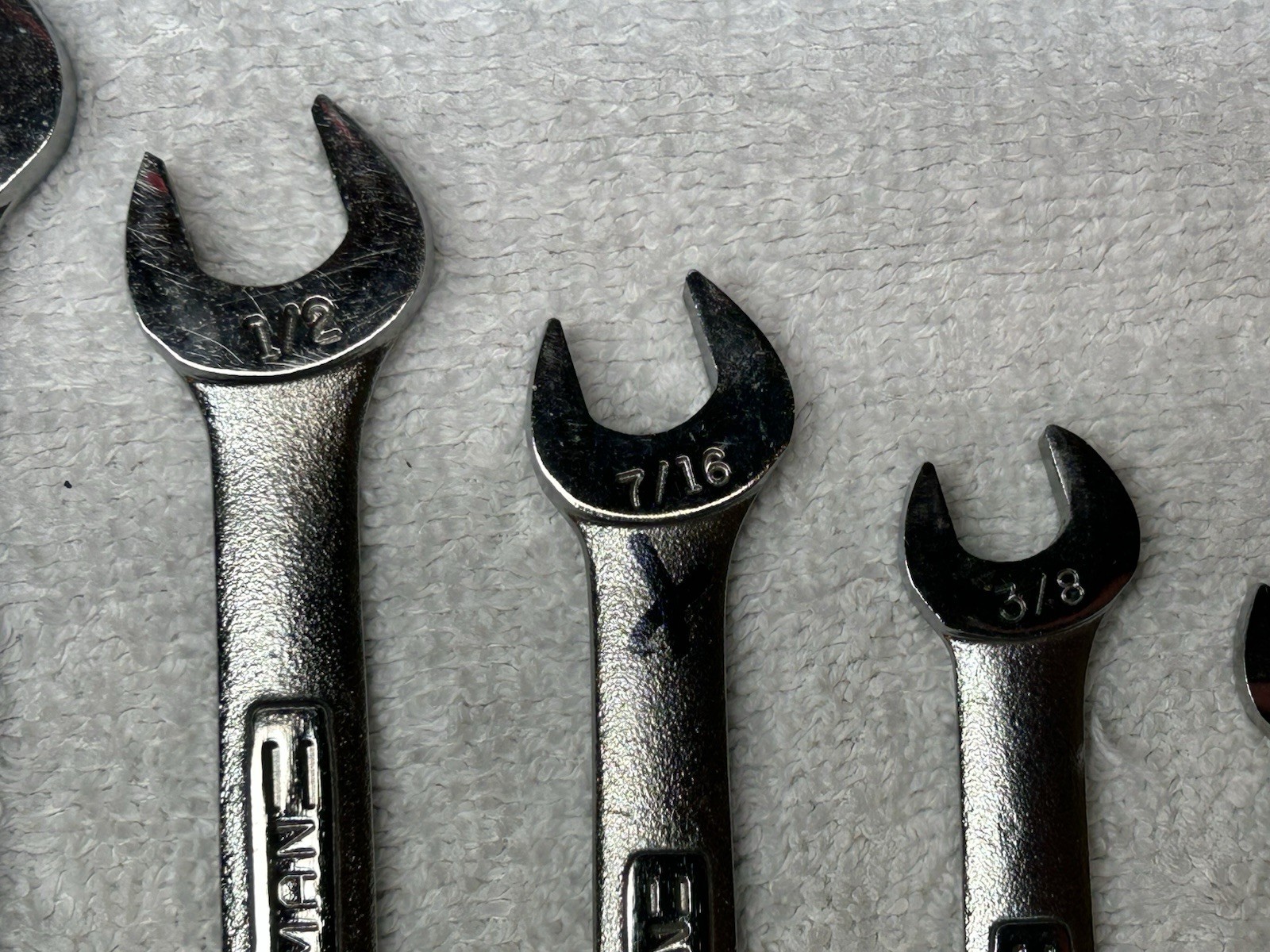 9 pc Craftsman Combination Wrench Set 1/4 5/16 11/32 3/8 7/16 1/2 9/16 5/8 11/16