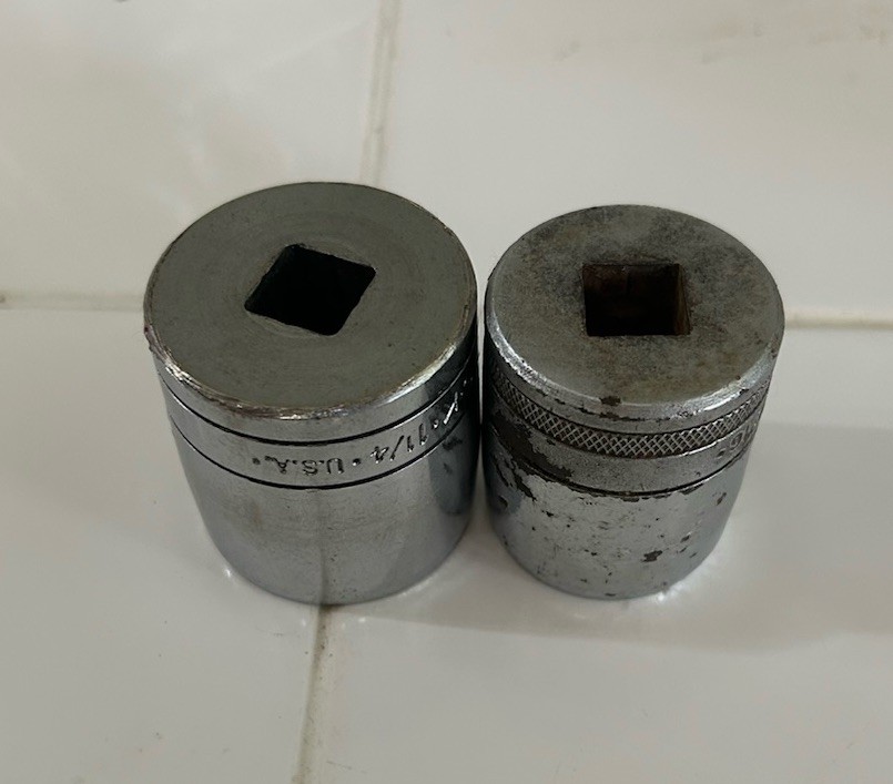 S-K SOCKETS #40134 1-1/16 & 40140 1/4″ BOTH SOCKETS 1/2″ DRIVE KNURLED- VINTAGE