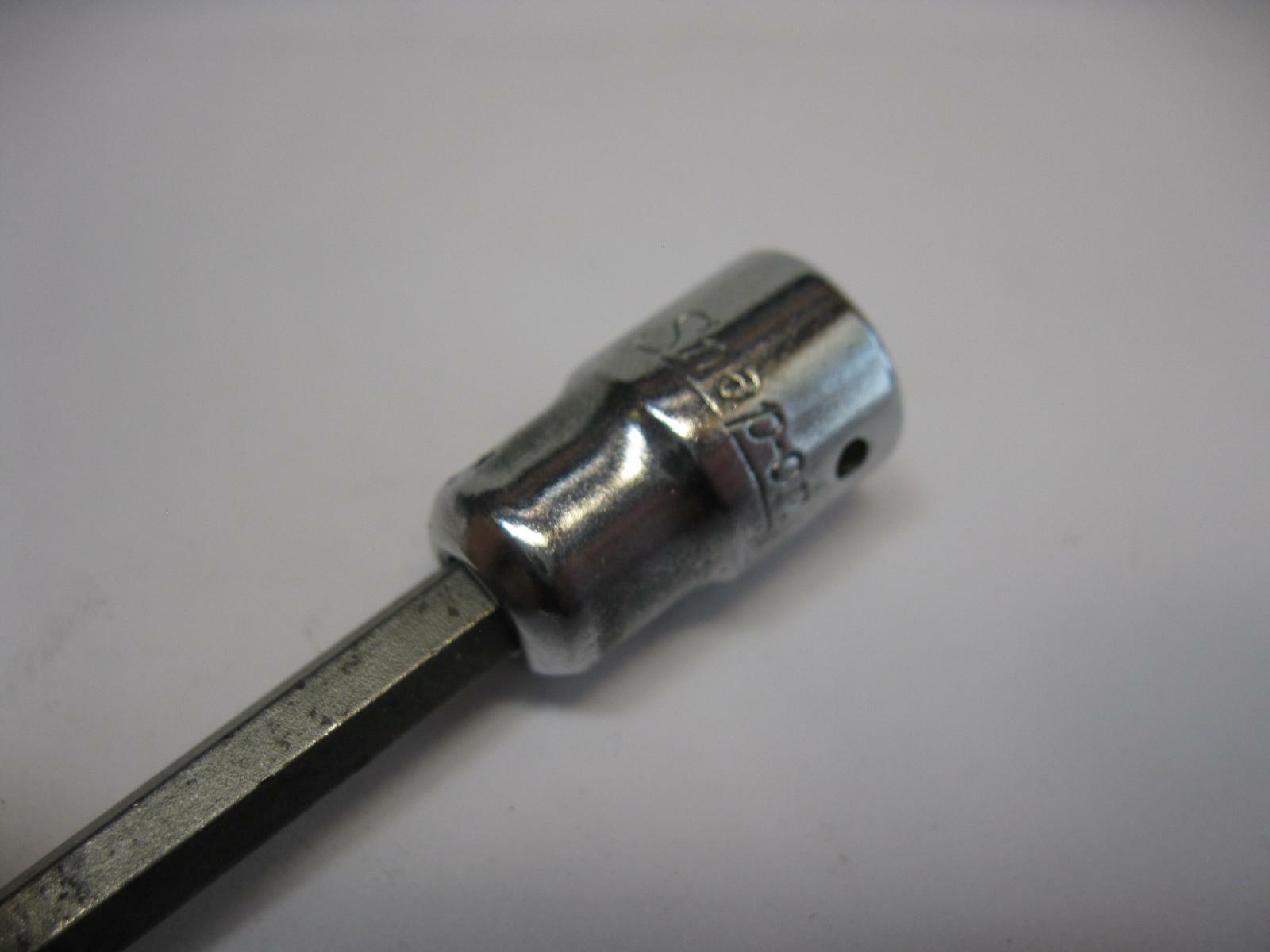 Snap-on tools 1/4″ drive 1/4in. Flat Tip Screwdriver Socket TMC-105 Nice!