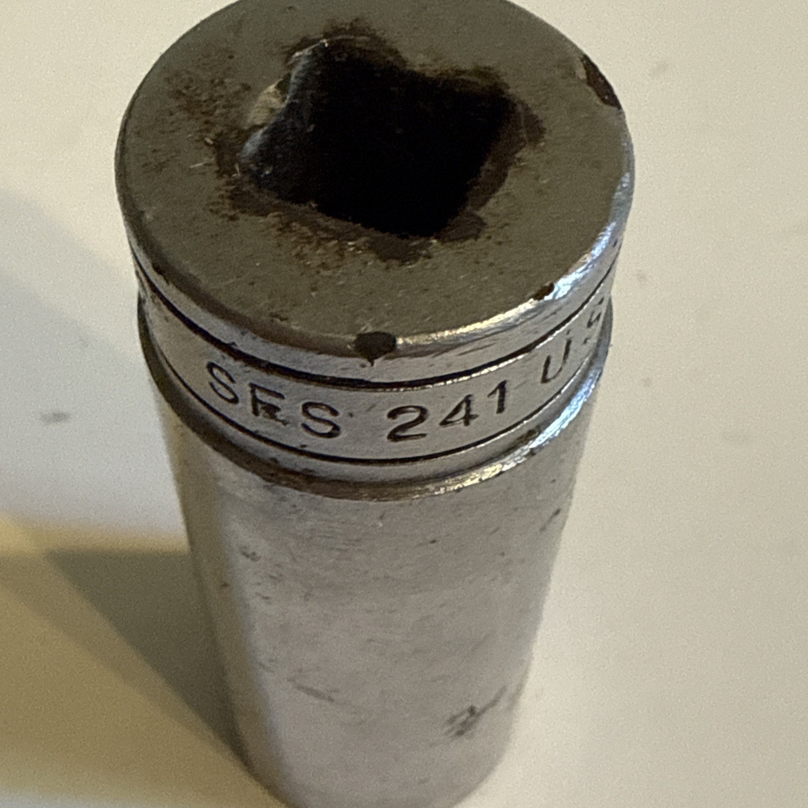 Snap-on Tools SFS241 3/8 Drive 3/4″ SAE 6-Point Deep Chrome Socket