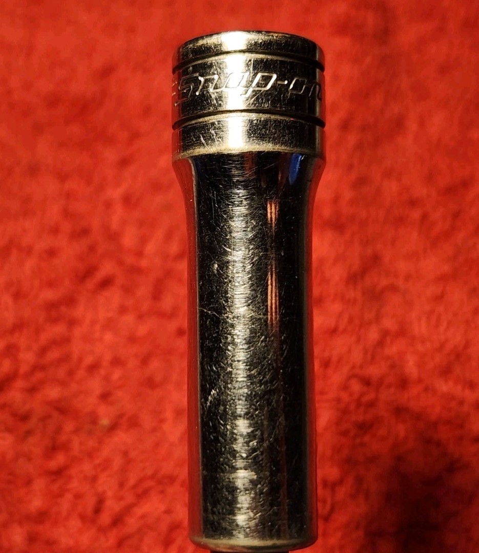 Snap-On USA Tools SF121 3/8″ SAE Deep Socket Ratchet Wrench 3/8″ Dr. 12 Point