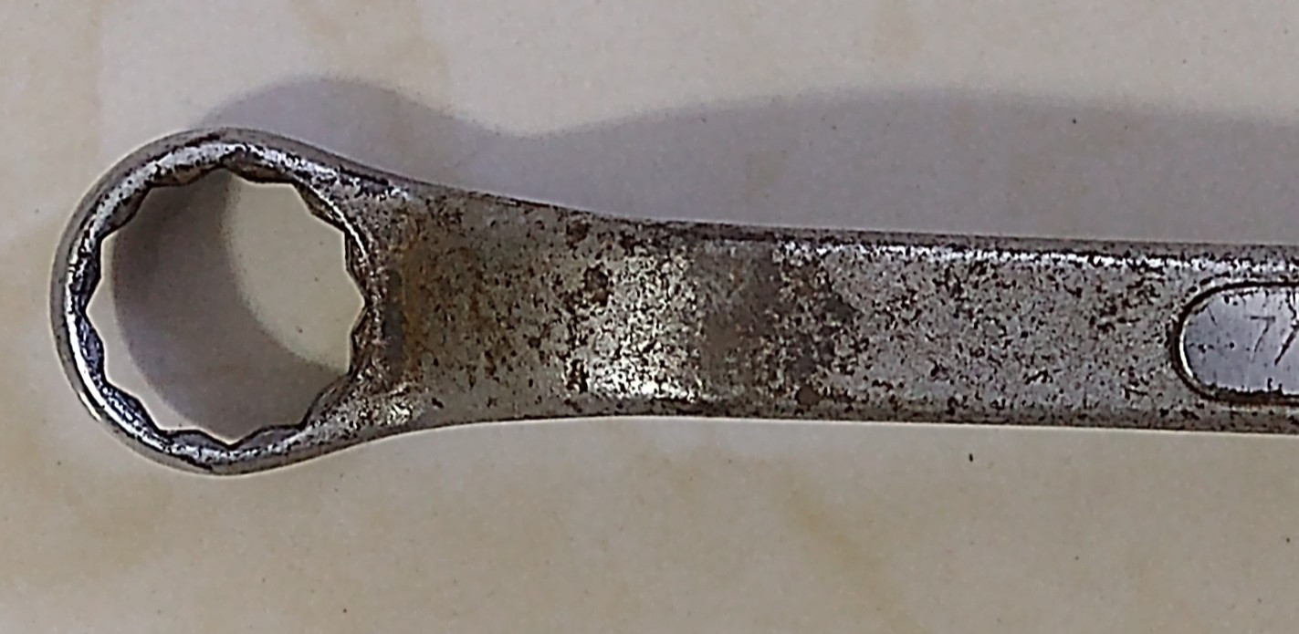 CRAFTSMAN TOOLS USA V, 13/16″ x 7/8″ DBL. BOX WRENCH, 12.5″ LONG, 12 POINT.
