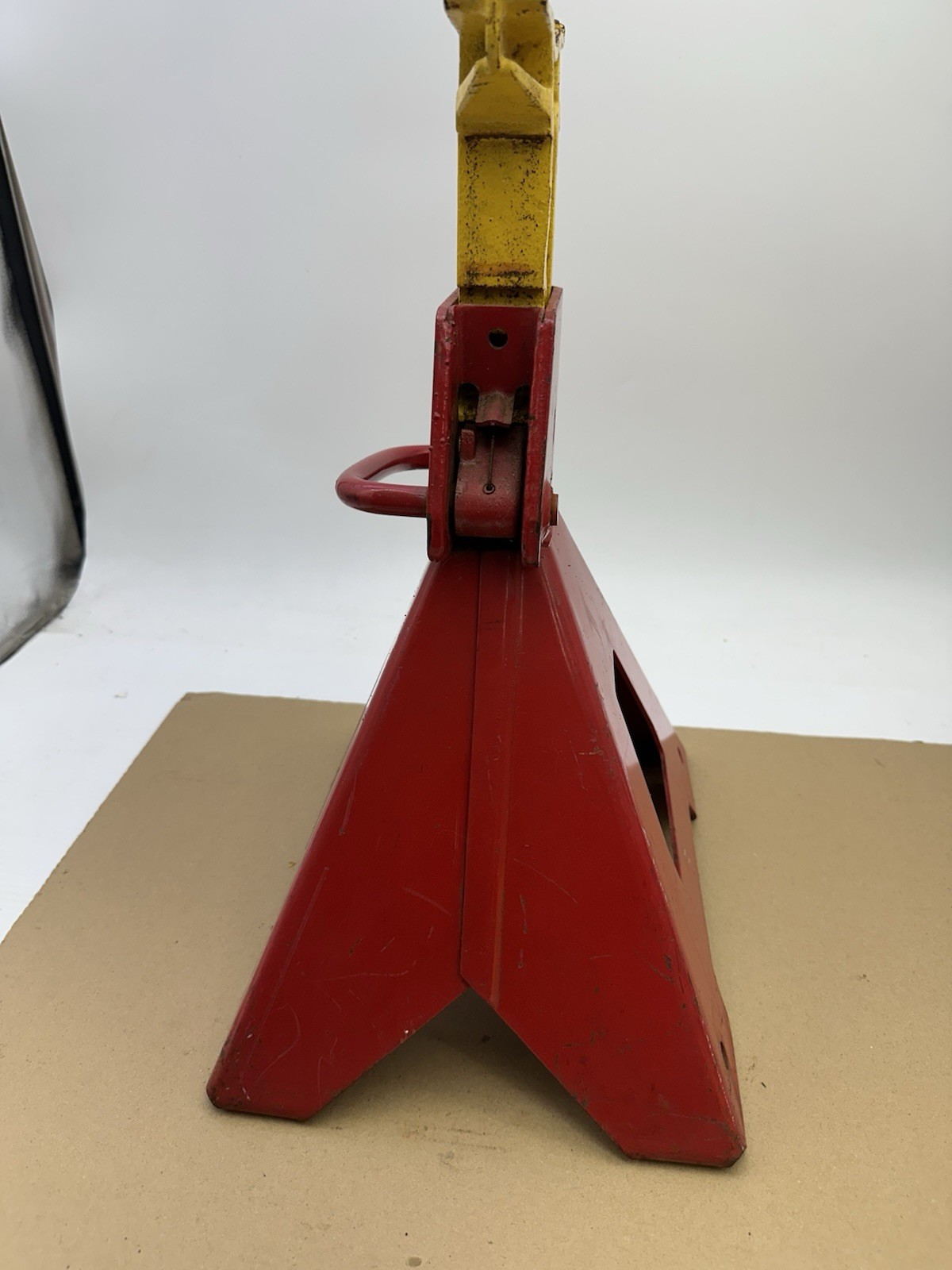 Pair of 2 Snap-On Professional Tools USA 5-Ton Capacity Jack Stands Model YA-875
