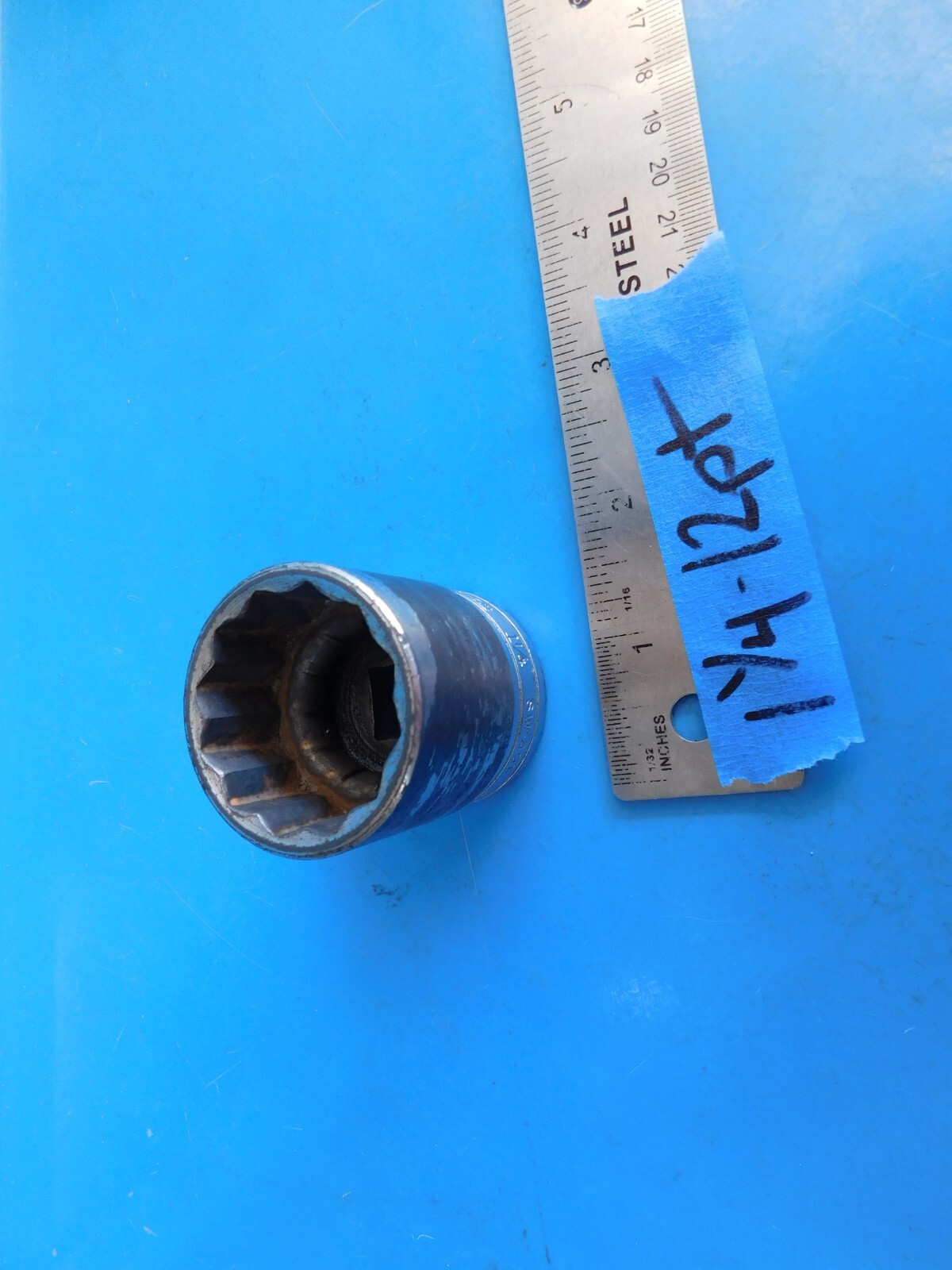 USED, SNAP ON » 1 – 1/4 IN. » SHORT 12 POINT SOCKET » 1/2 IN. DR.»PART #SW401