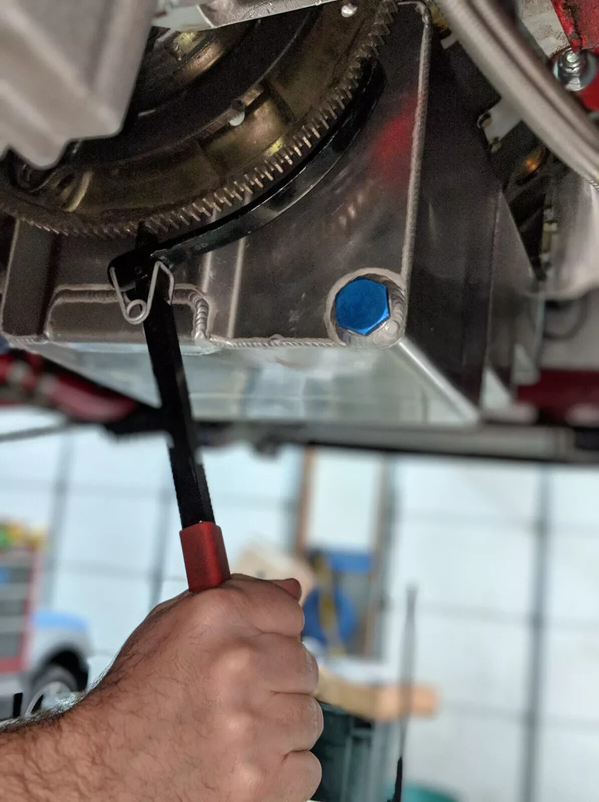 Flywheel Turner Turning Tool Wrench Clamp Flex Plate Holder for Most Vehicles