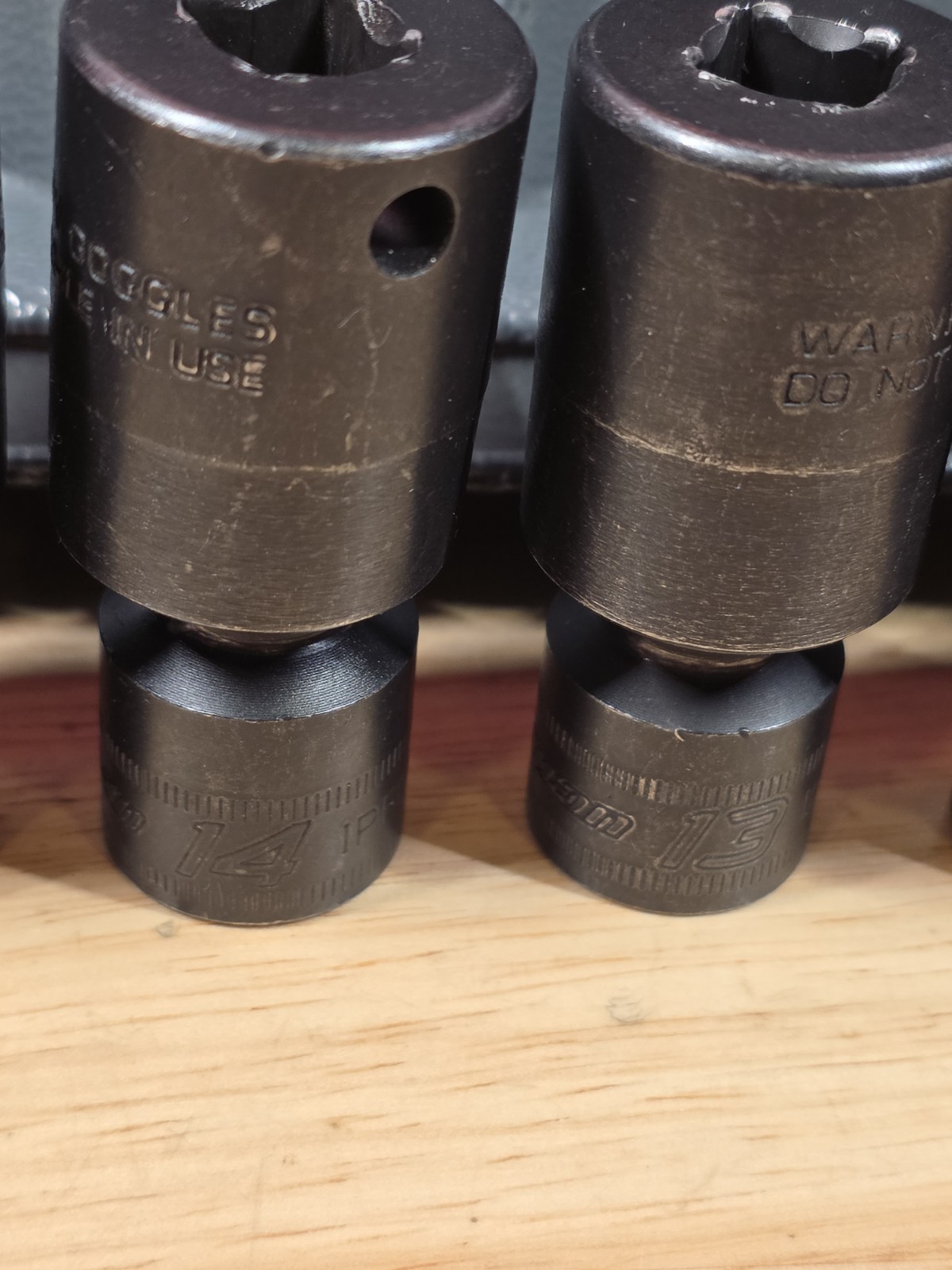 Snap-on Tools 207IPFM 7-Piece 3/8″ Metric Shallow Swivel Impact Socket Set