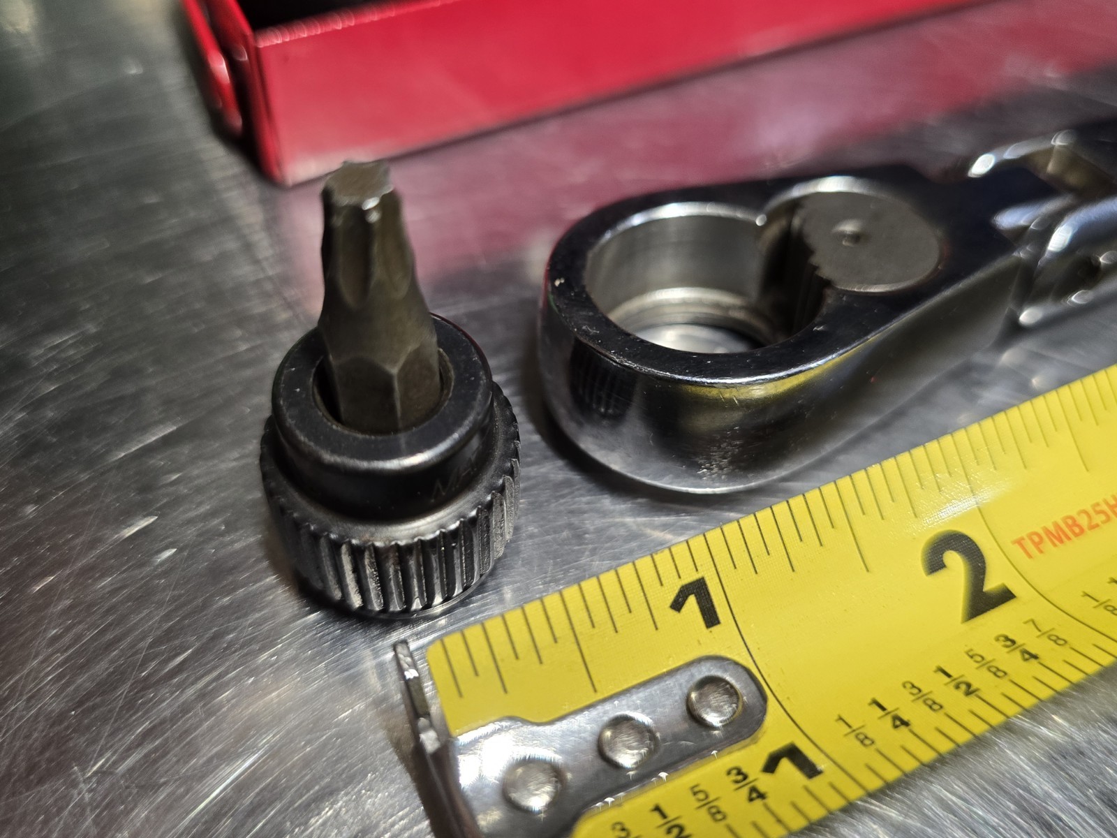MATCO TOOLS MILTARY PASSTHTOUGH RATCHET AND SOCKET SET SAE. BIT DRIVER INCLUDED