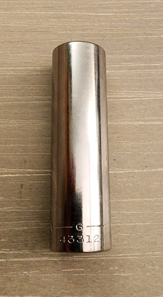 Craftsman USA 1/2″ Deep Well Socket 12 Point 3/8″ Drive G 43312
