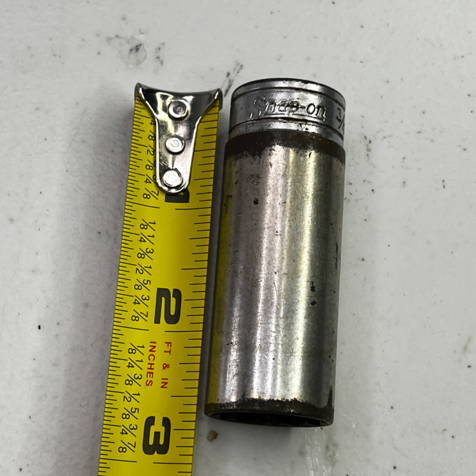 Snap-on Tools 3/8 Drive 3/4″ SAE 12 Point Deep Chrome Socket SFS241