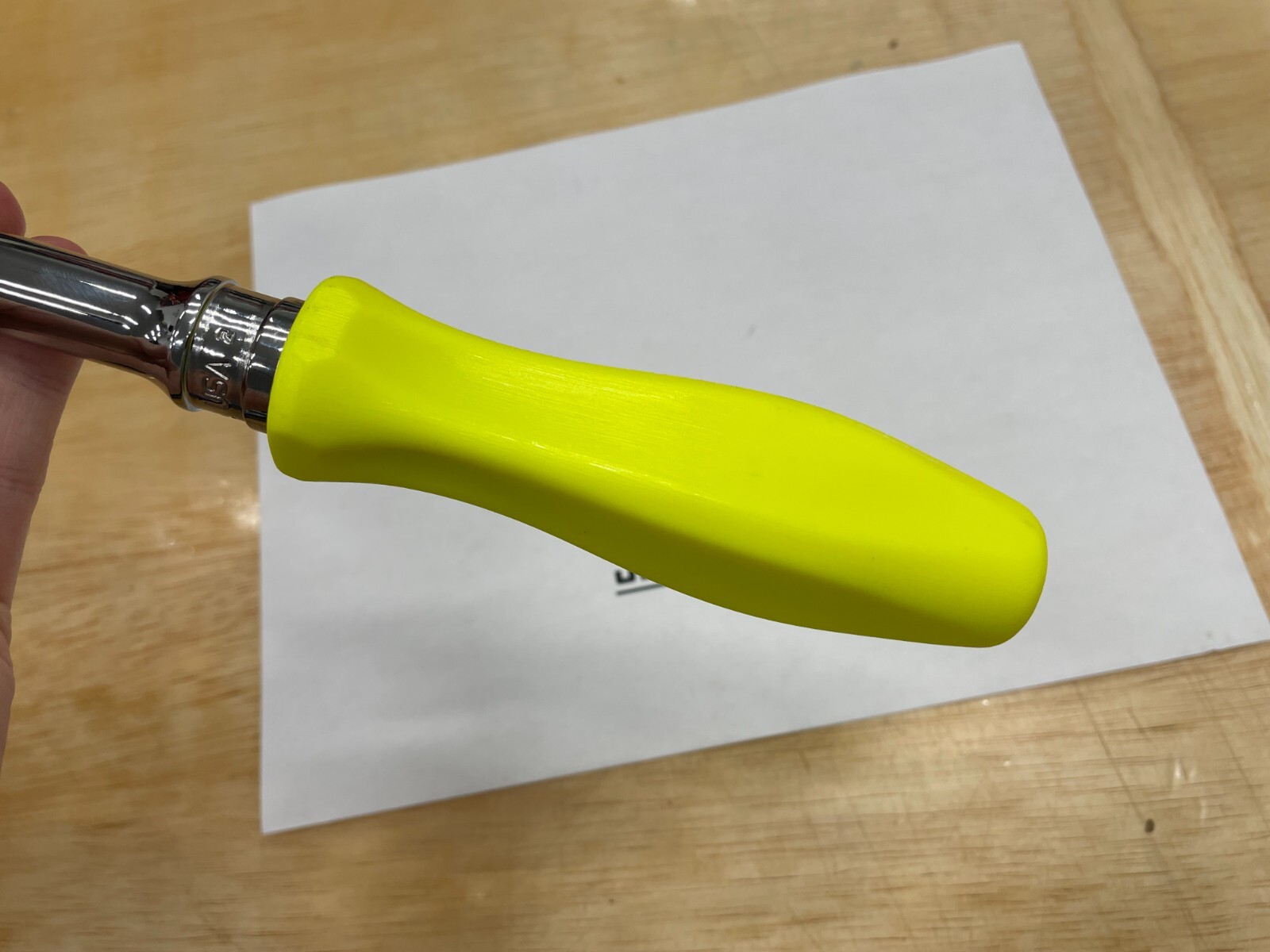 Snap-on Tools USA NEW HI-VIZ 1/2″ Drive Hard Grip Fixed Head Ratchet SHD80AHV