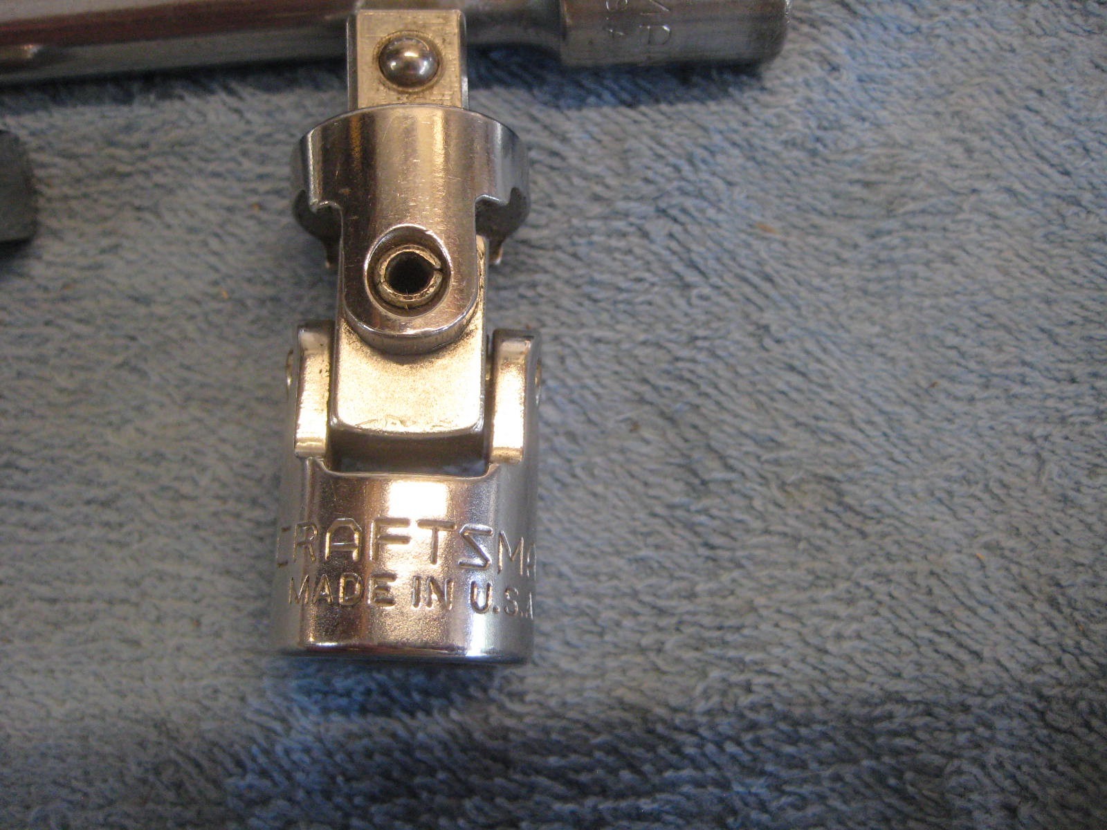 Craftsman 13-Piece Mixed Socket Lot, 3/8″ Drive (6 & 12 Point, Extensions