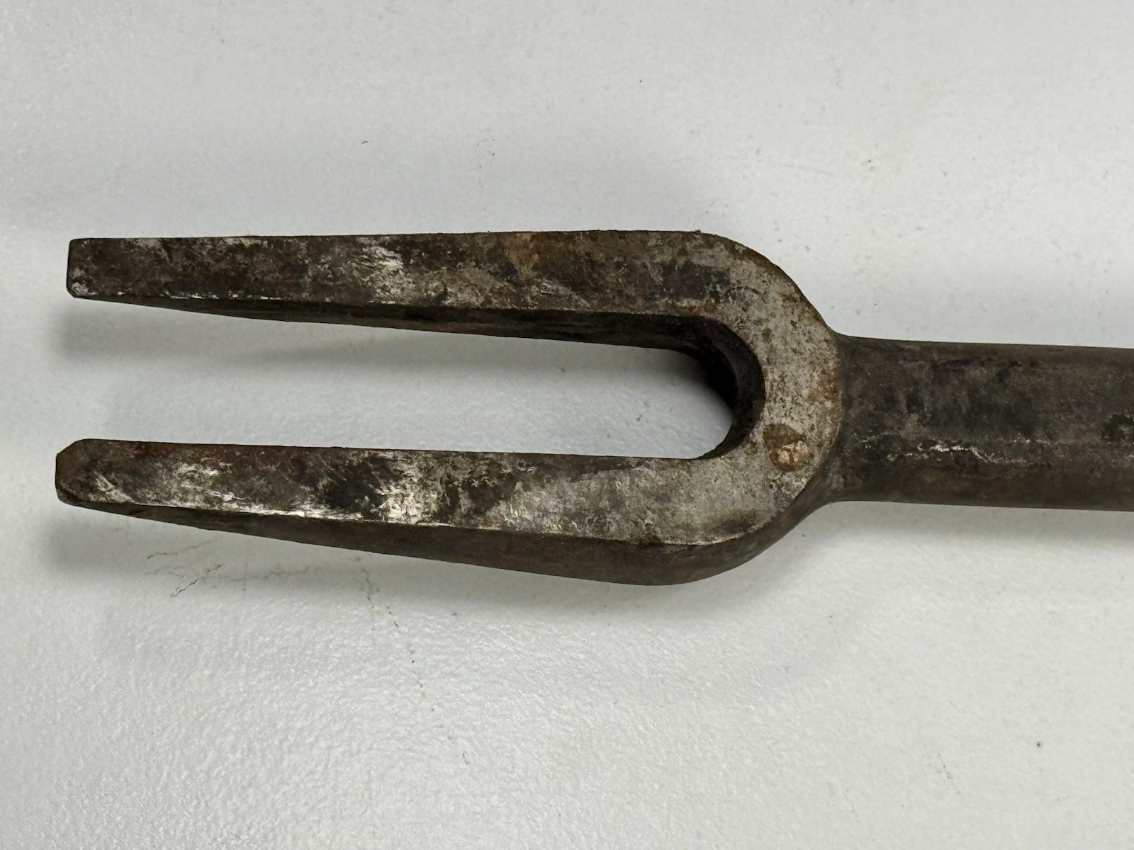 Herbrand No 2356-V Van Chrome Wheel Hub Fork Automotive Service Tool
