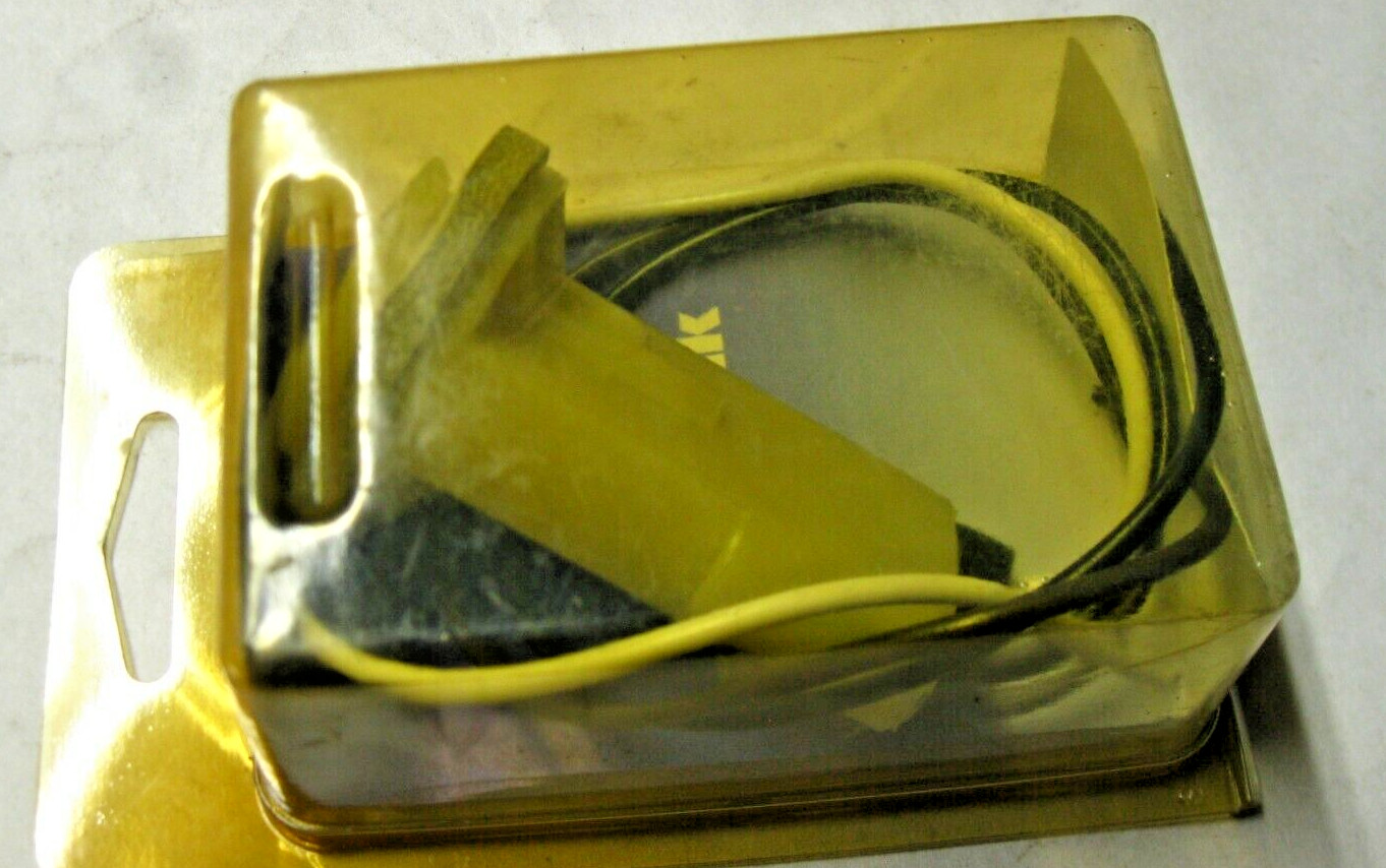 Standard S-626 repair harness, park and turn signal lamp socket (Ford)