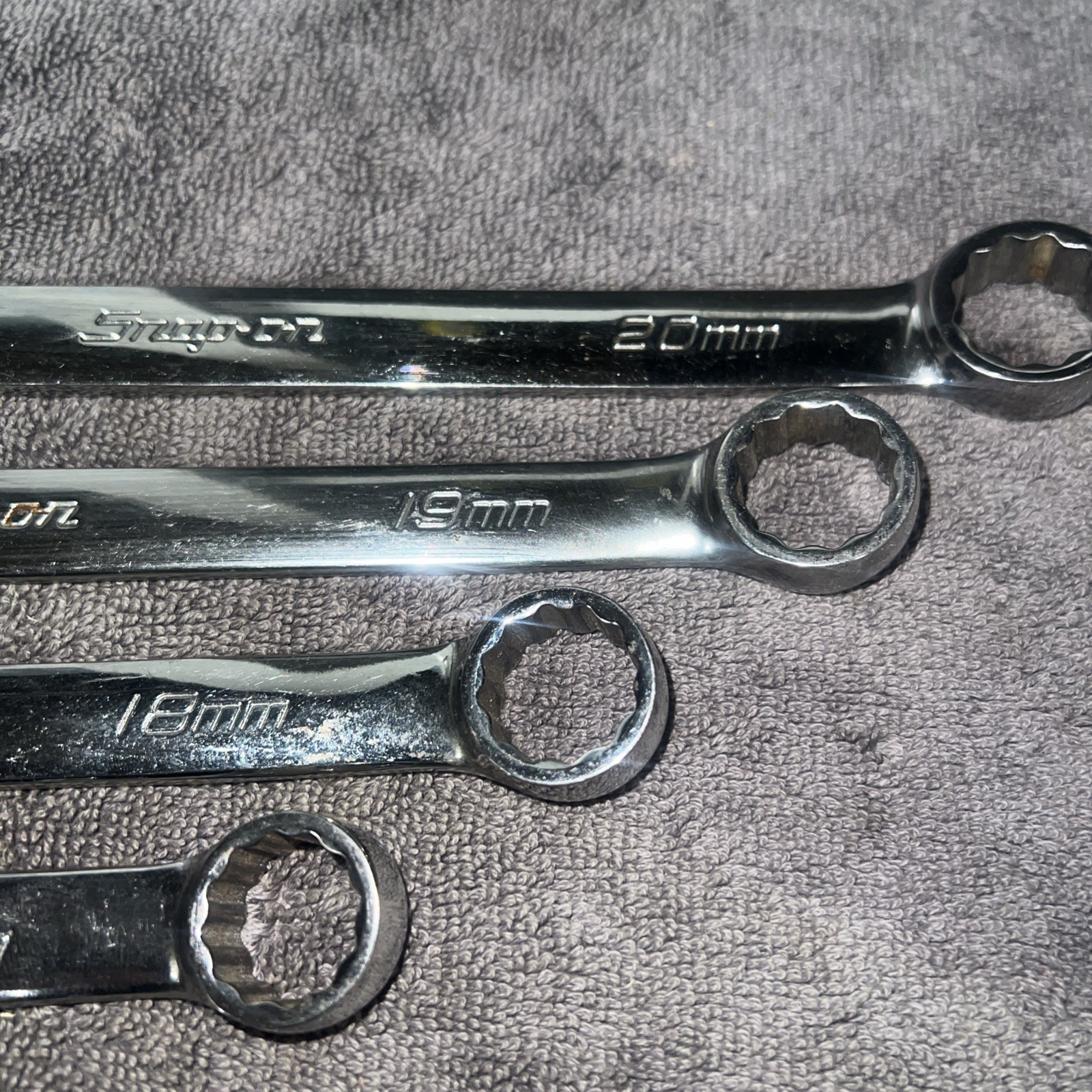 Snap On Tools USA OEXM 9 Pc Metric 10mm to 20mm Combination Wrench Set, 12PT