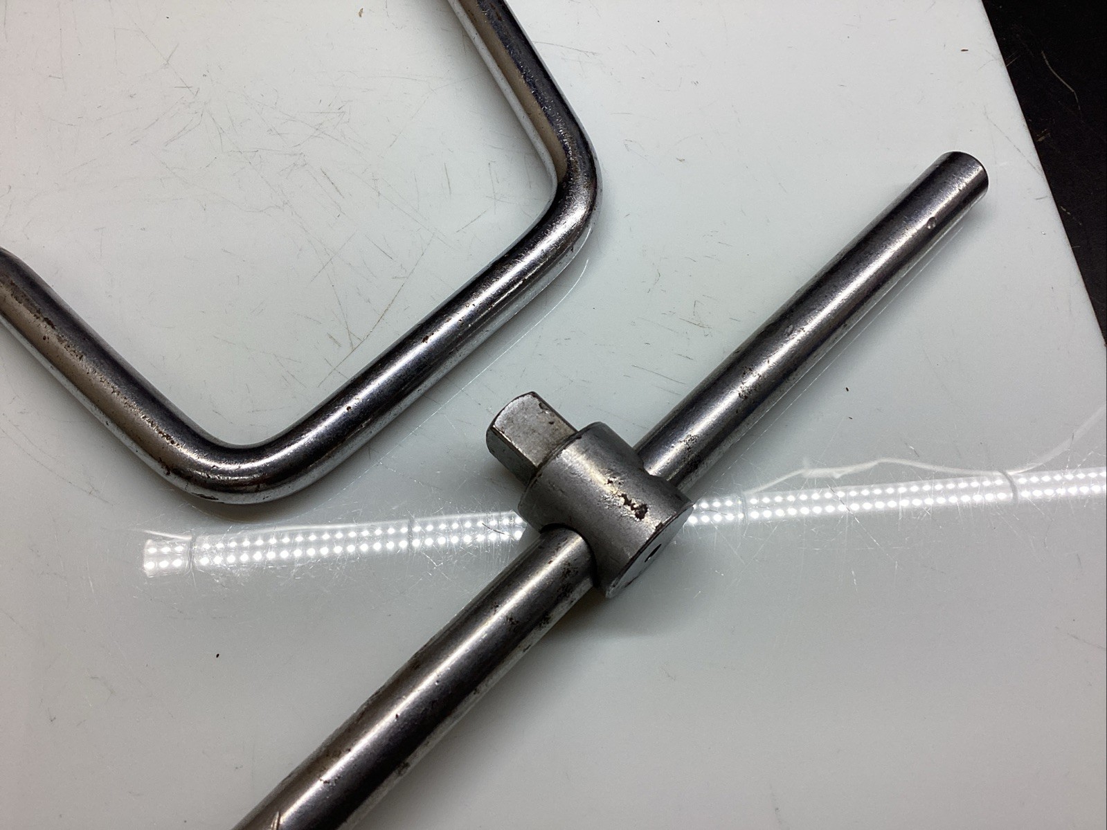 SK 40181 Speed Handle 1/2 Inch Drive + SK 40152 Sliding T Handle 1/2 Inch Drive