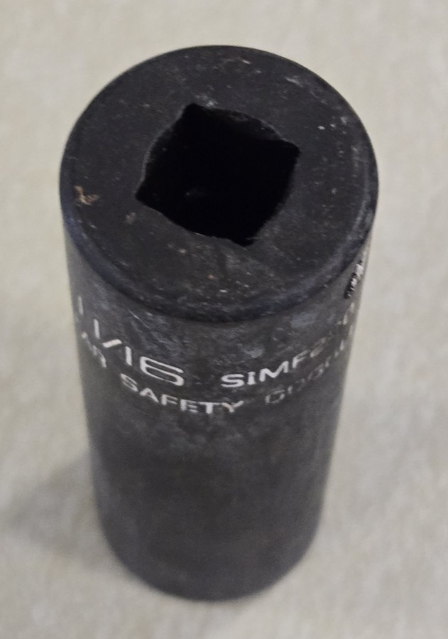 SNAP ON TOOLS 11/16″ ~ 2-1/2″ DEEP IMPACT SOCKET 3/8″ DRIVE 6 POINT # SIMF220