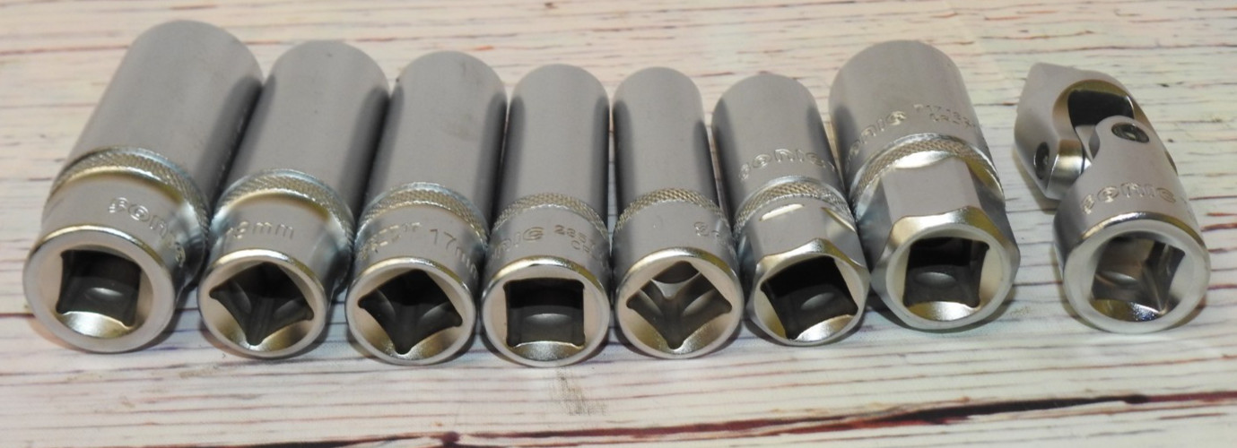 Sonic 309402 95 piece metric combination 1/4″ and 1/2″ Ratchet and socket set