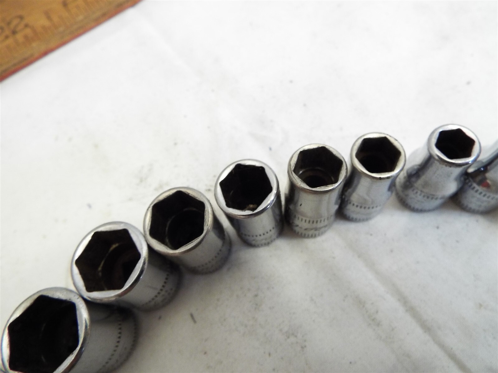 Clean Set 13 Snap-On 1/4″ 6-pt Metric Sockets Shallow/Standard Length 4-15mm