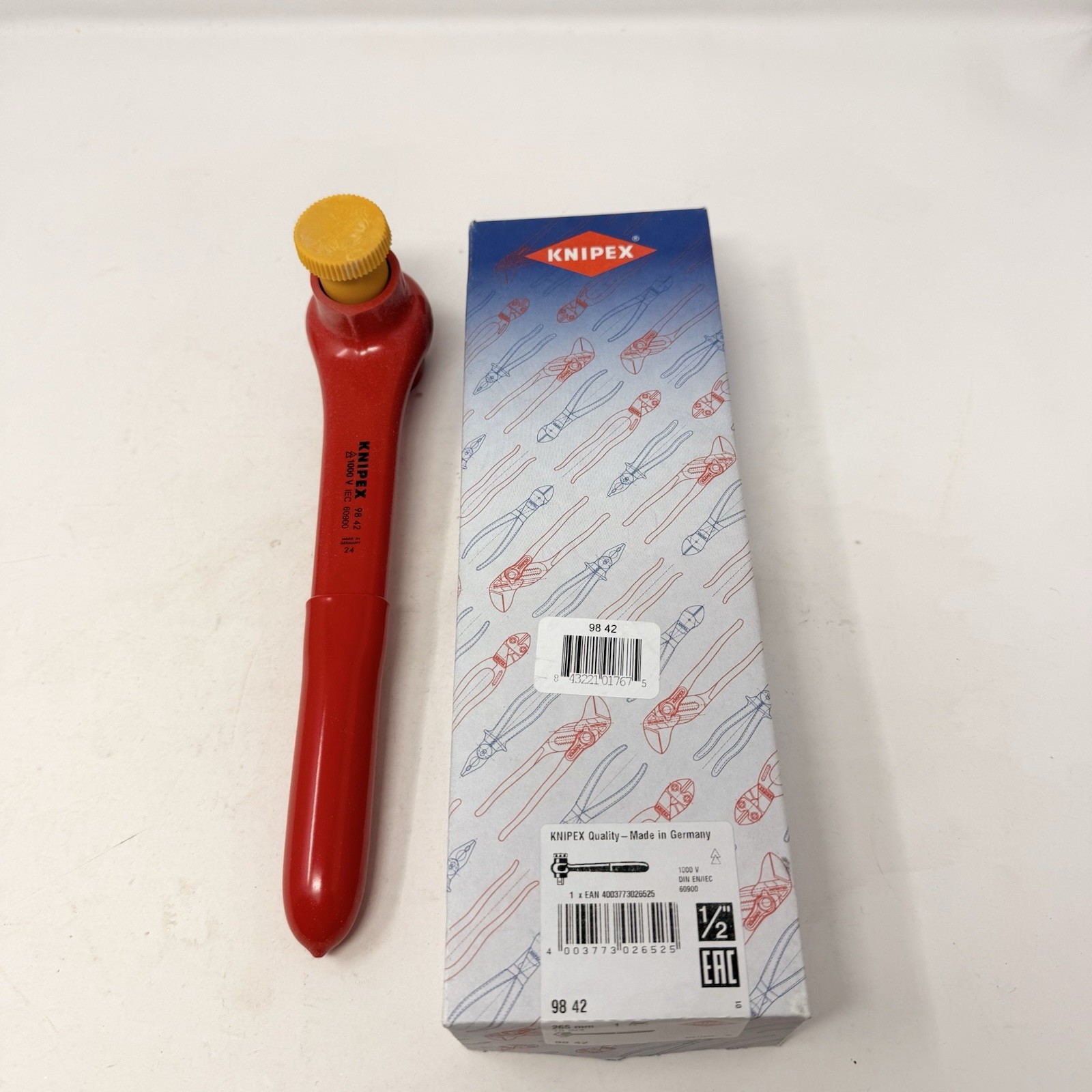Knipex 98 42, 10 3/4″ Reversible Ratchet, 265mm Drive-1000V Insulated