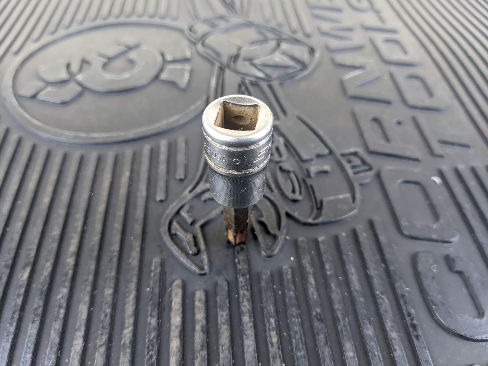 #as916 Snap-on USA 3/8″ Drive T45 Torx Bit Chrome Socket Driver FTX45E
