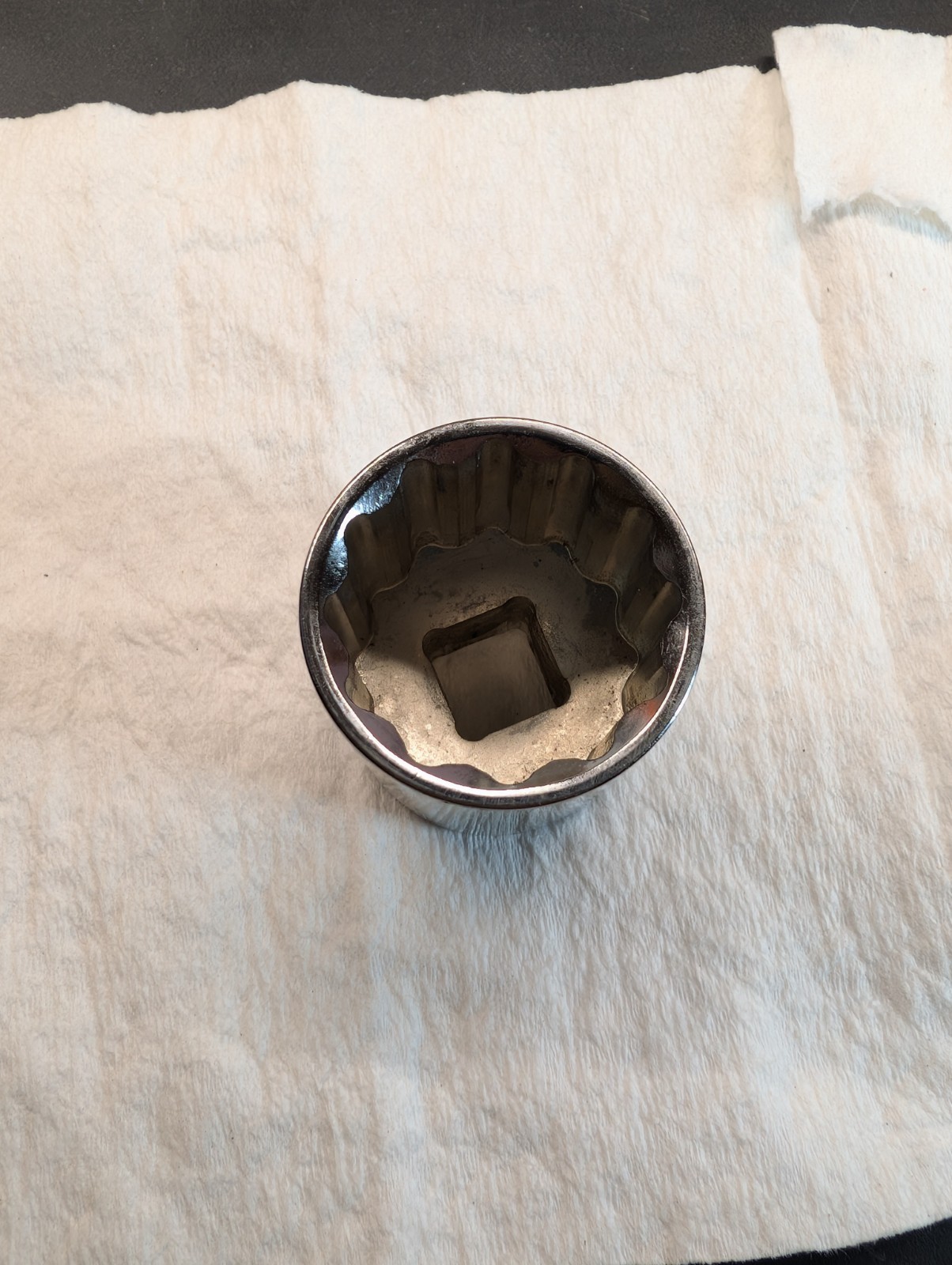 CRAFTSMAN Socket, SAE, 1/2-Inch Drive, 1-1/8-Inch, 12-Point (CMMT47516).