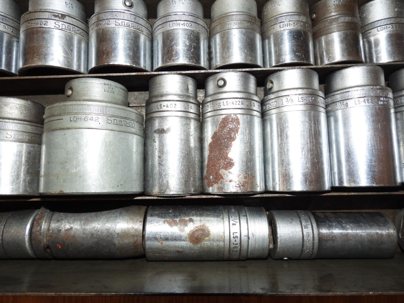 Vintage Snap On 28 Pc 3/4″ 3/4inch Drive Socket Set w/ Dr Metal Box