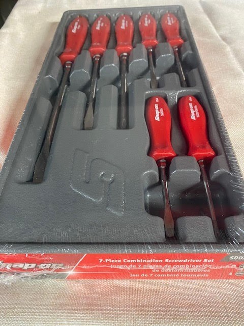 Snap-on SDDX70AR – 7pc combo screwdriver set red handle condition new neve