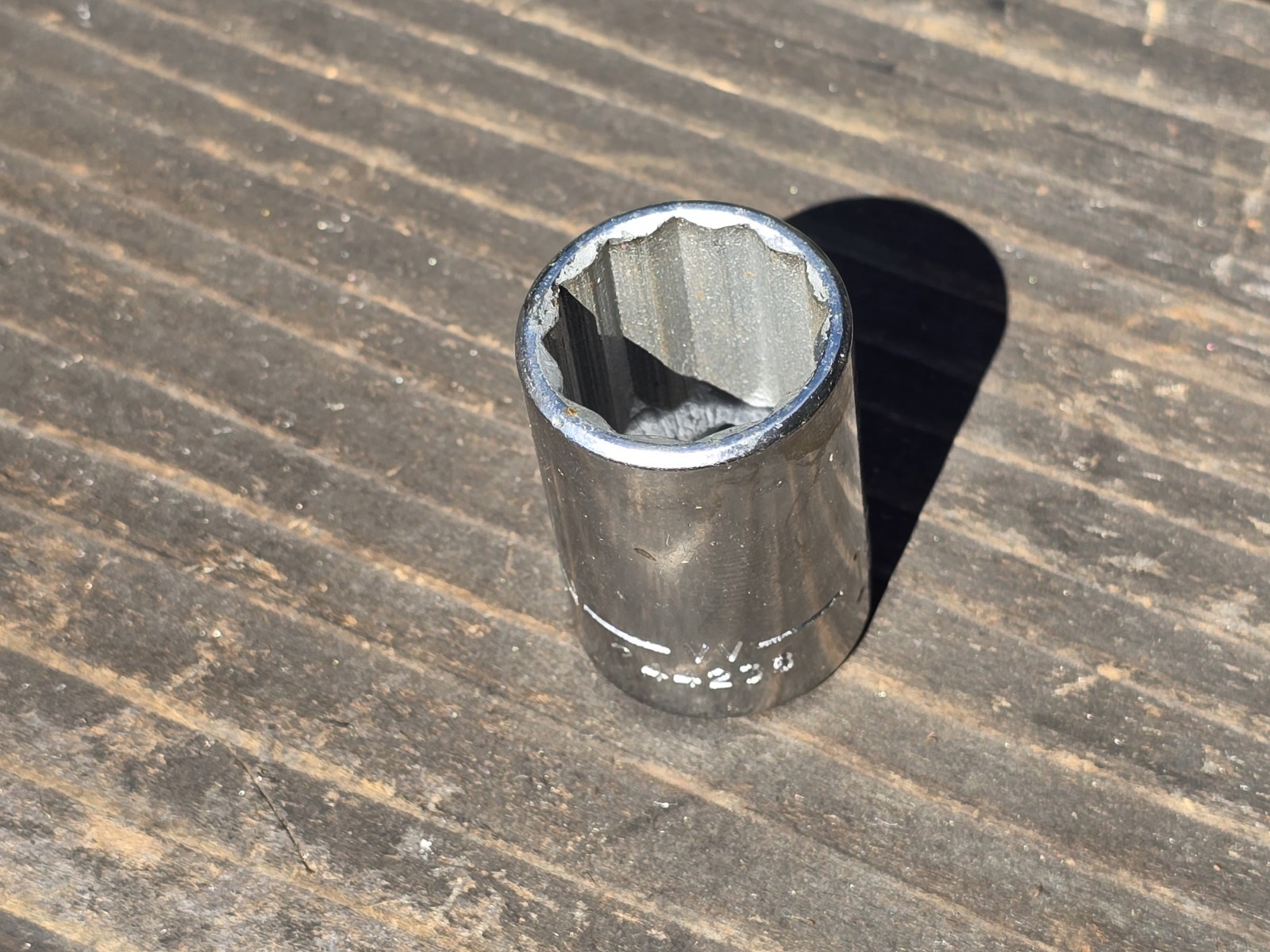 Craftsman USA 19mm Socket 12 Point 1/2″ Drive VV 44238 (No Knurl M/M)