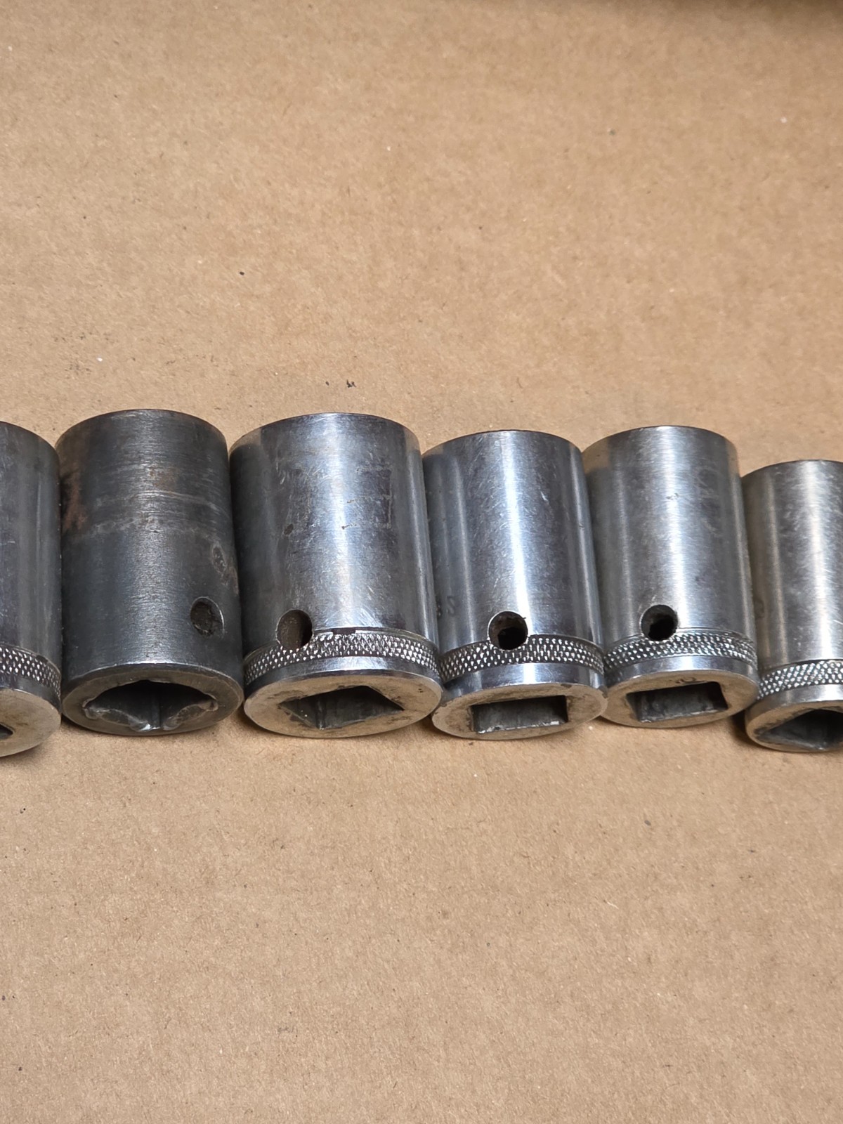 GRAY 10 Piece 1/2″ Drive Socket Set SAE Canada