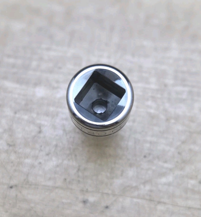 New Snap On FTX40E- 3/8″ Drive T40 Standard TORX Bit Socket Driver