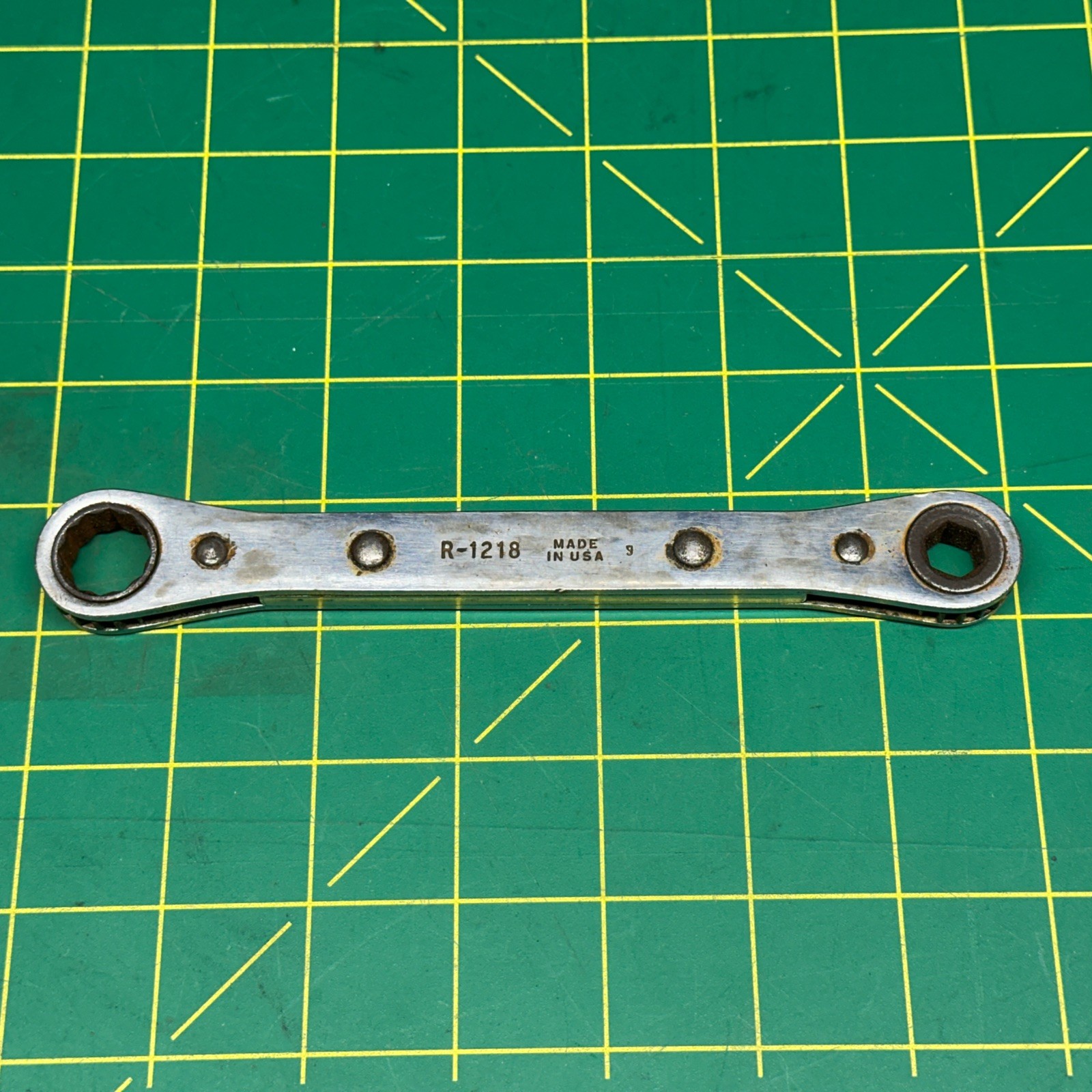 Snap-On Ratchet Wrench R-1218 3/8″ 6 Point x 9/16″ 12 Point As Pictured Rare