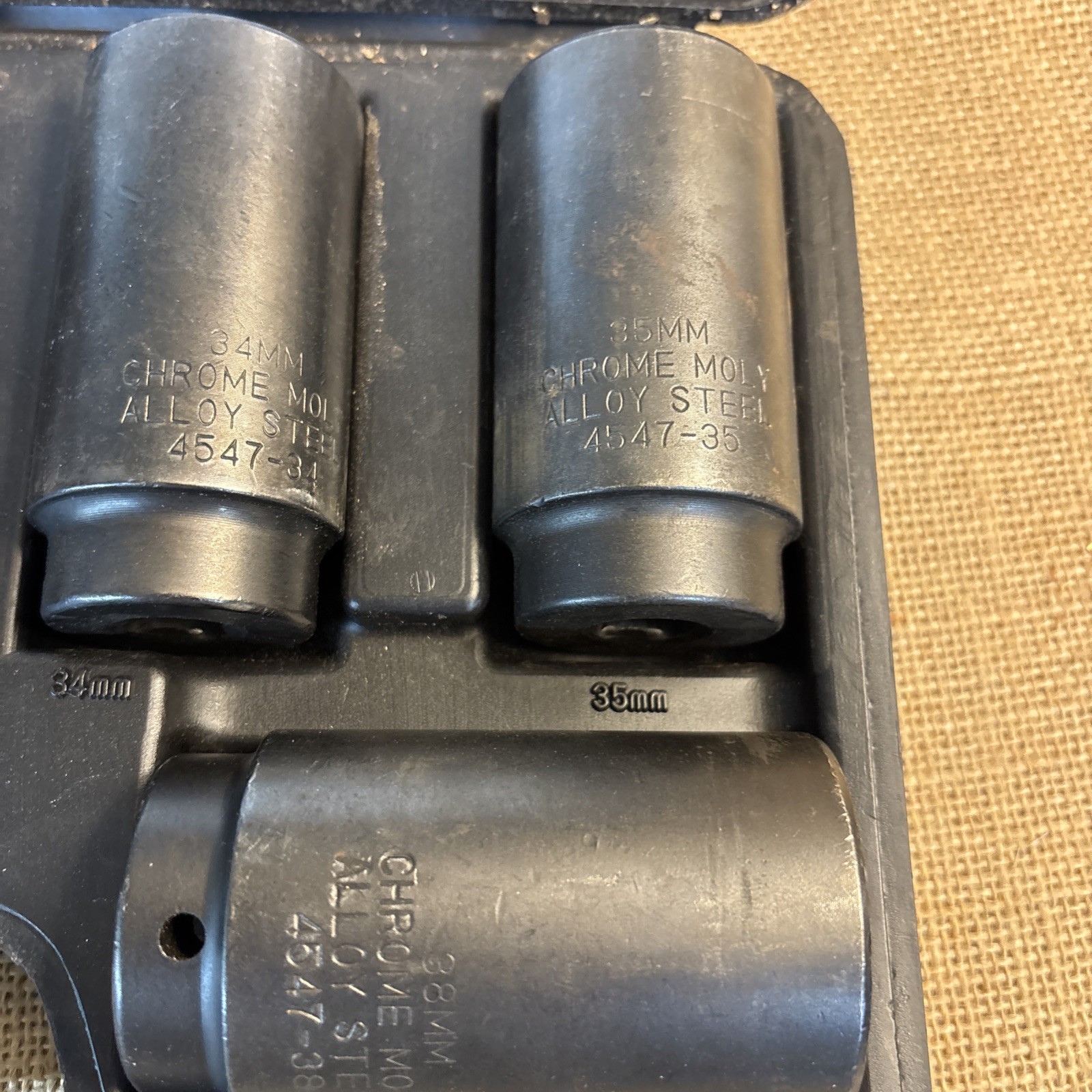 Cornwell Tools 7 Piece Axle Nut Socket Set 29,30,32,34,35,36,38 MM- OW- C4547