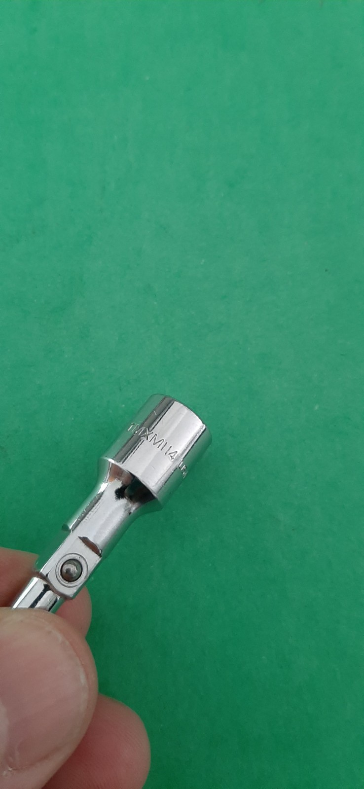 Snap On Tools TMXM114 1/4″ Drive 1-17/32″ Chrome Magnetic Adapter Extension