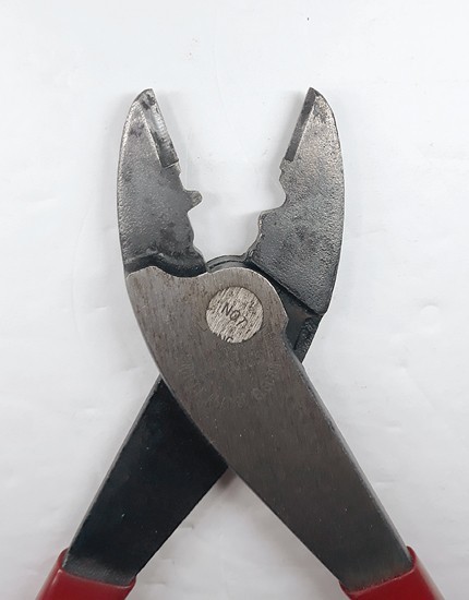 KLEIN Tools ▪️1005▪️ CRIMPING & CUTTING PLIERS 🔸️ USA 🔸️ V.CLEAN