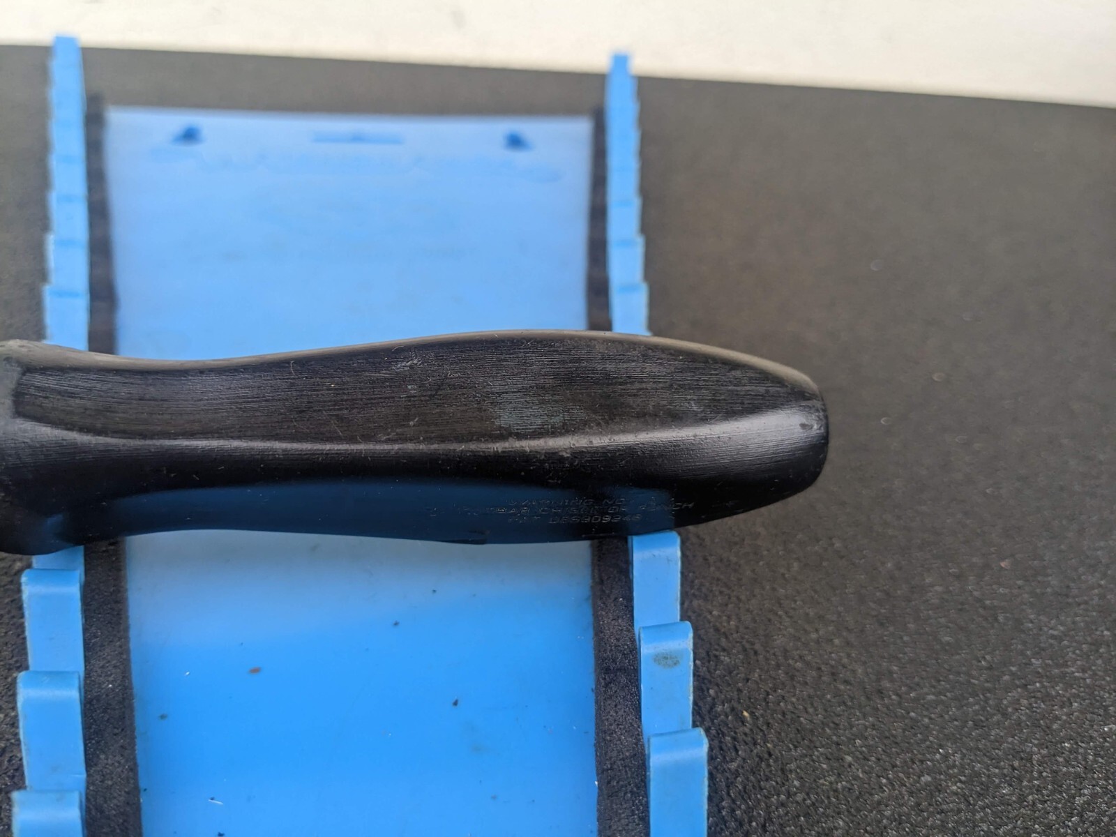 #bk358 Snap-On SDS4 4″ # 2 Flathead BLACK Slimline Handle Screwdriver USA