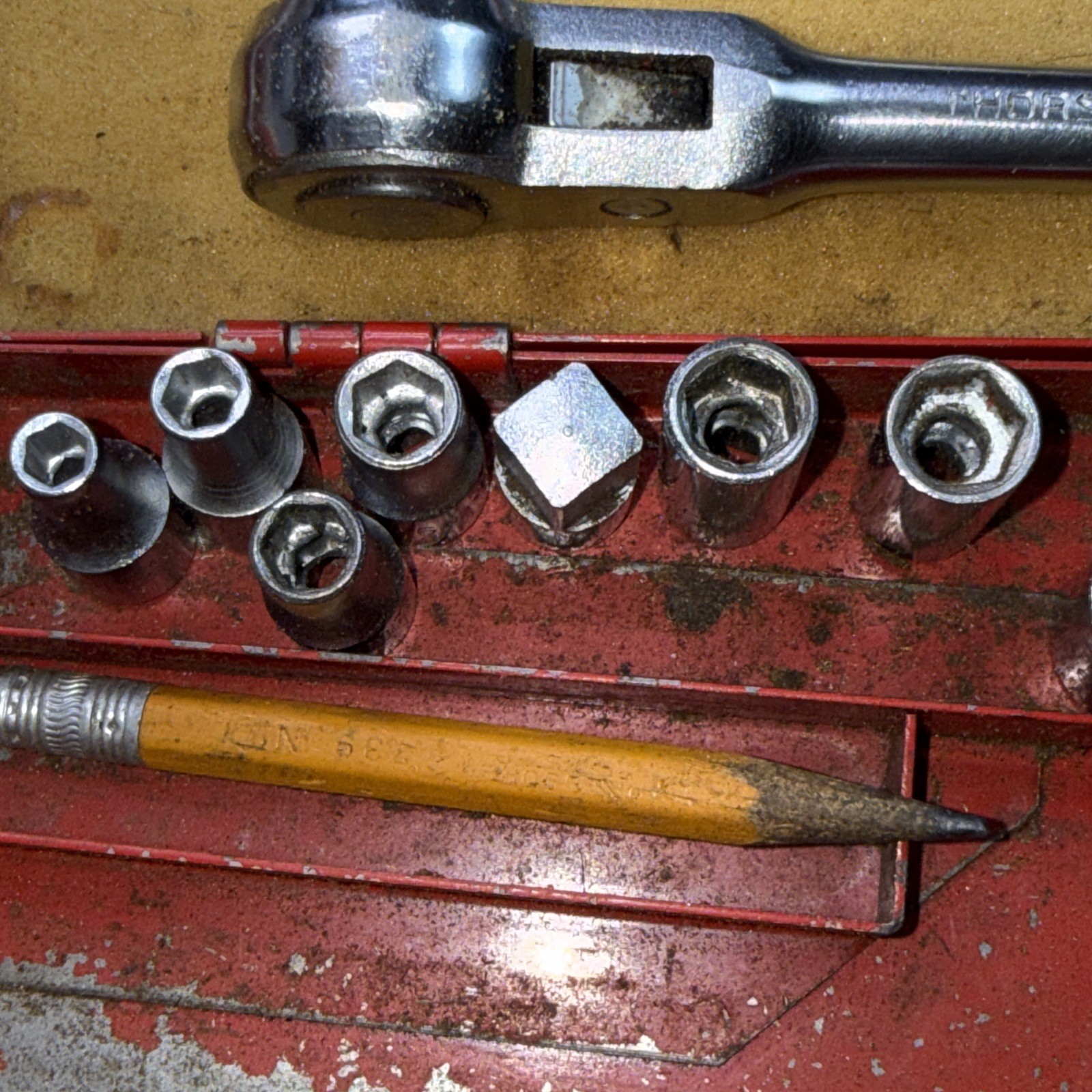 Vintage Thorsen #77 J – 3/8″ Drive Socket Ratchet Wrench Set – USA 17 Pcs + Case