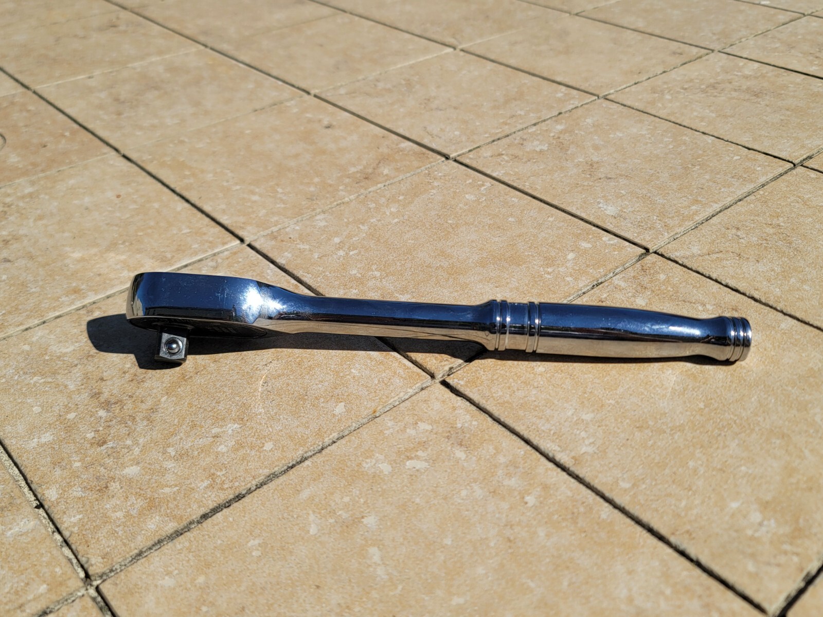 Snap-on Tools USA NEW STYLE 1/2″ Drive Fine 80 Tooth Chrome Handle Ratchet S80A