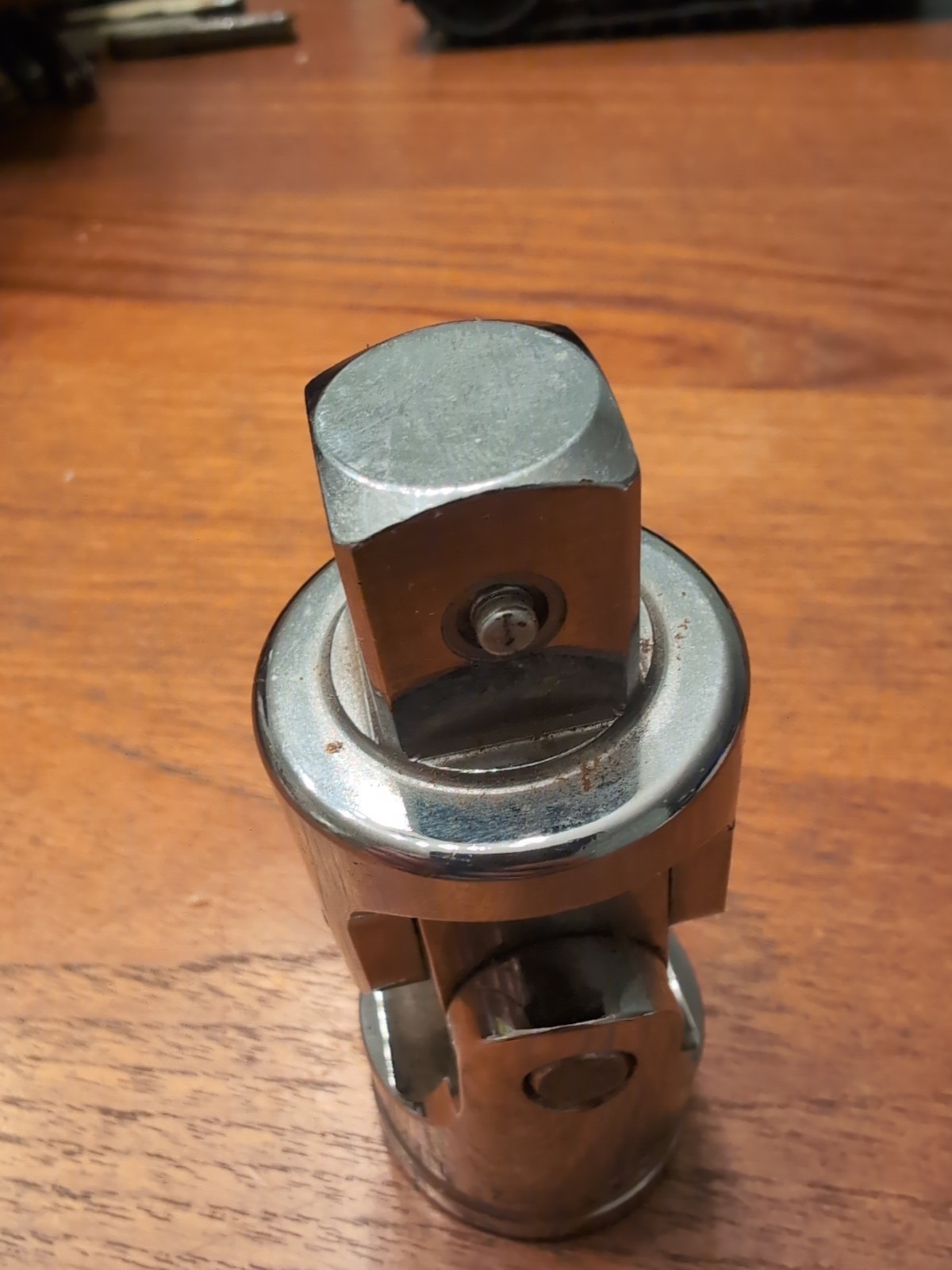 Snap-On L82A 3/4″ Drive Universal Swivel Joint Socket Locking Button USA