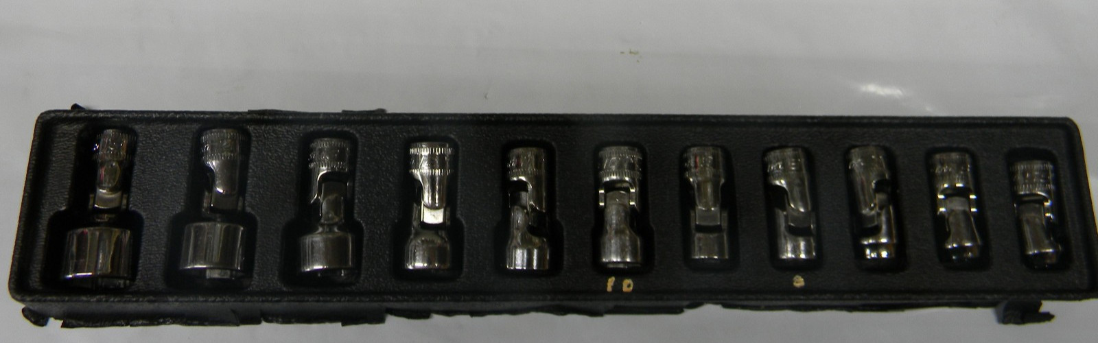 SNAP-ON 1/4″ DR 11PC METRIC SHALLOW SWIVEL SOCKET SET 5.5-15 #111TMUSMA LIKE NEW