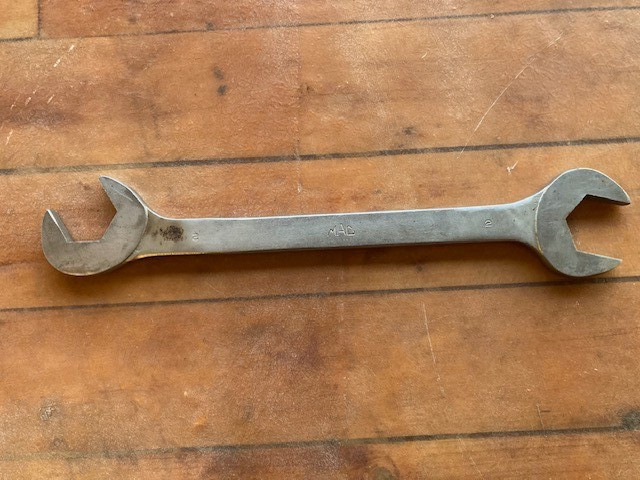 Vintage MAC Tools 4 Way Angle Head 2″ DA-64 Double Open End Wrench USA 20.5″ Lng
